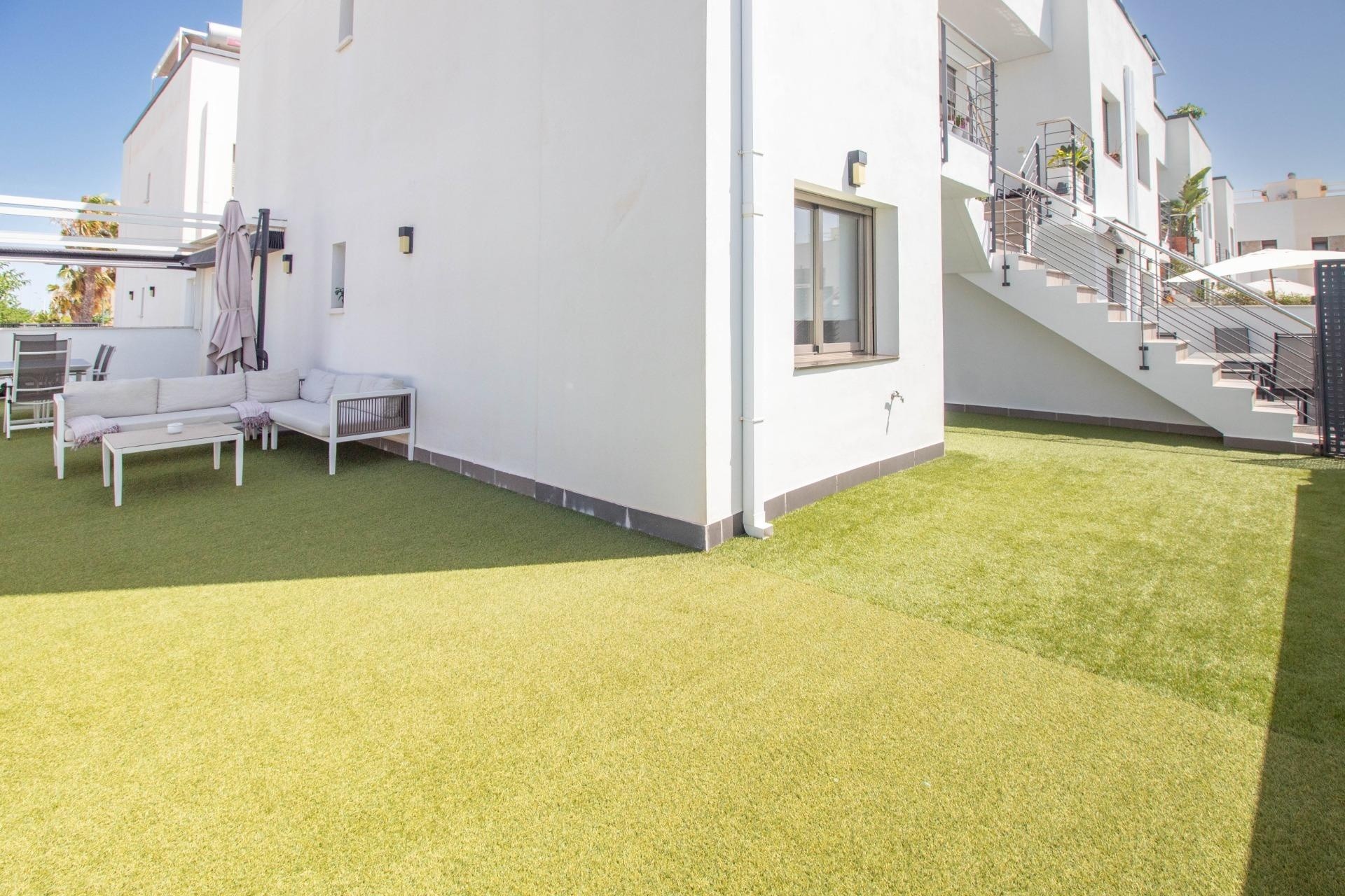 Sprzedaż - Apartament / Mieszkanie -
Pilar de la Horadada - Torre de la Horadada