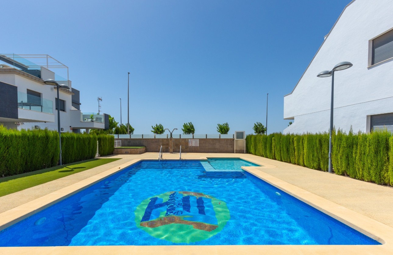 Sprzedaż - Apartament / Mieszkanie -
Pilar de la Horadada