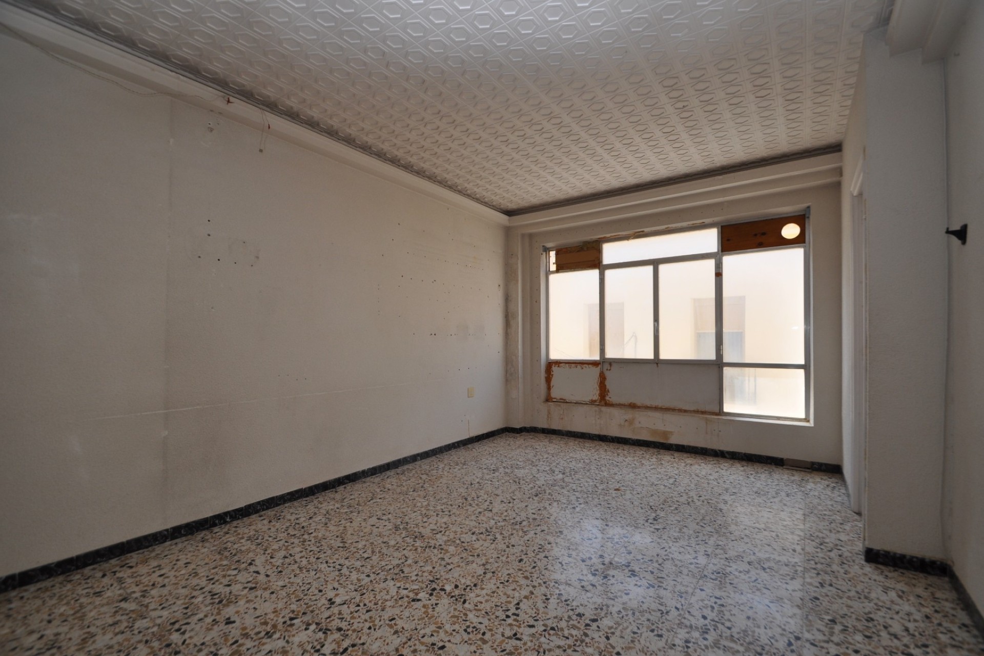 Sprzedaż - Apartament / Mieszkanie -
Pinoso - Inland