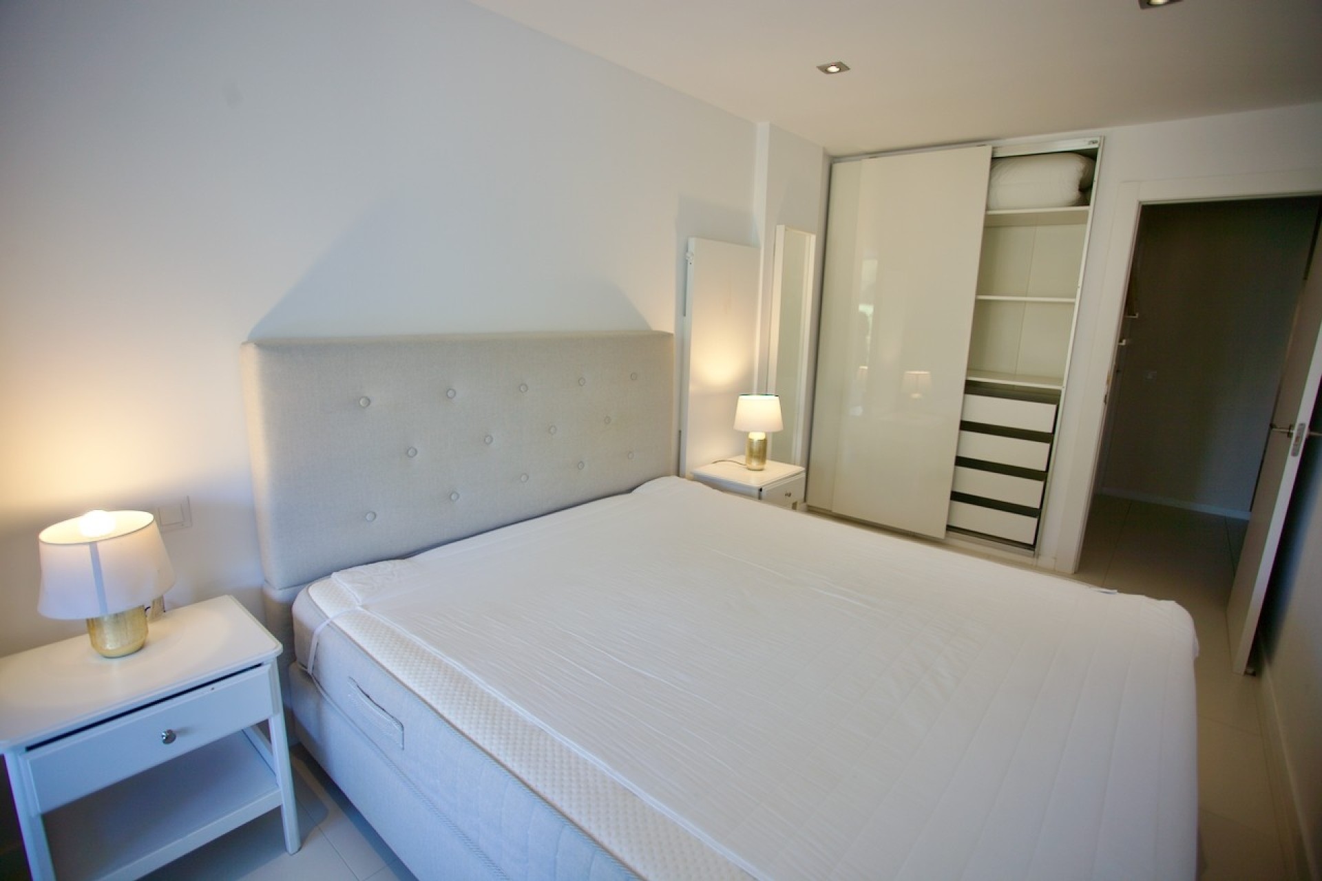 Sprzedaż - Apartament / Mieszkanie -
Portals Nous - Calvià