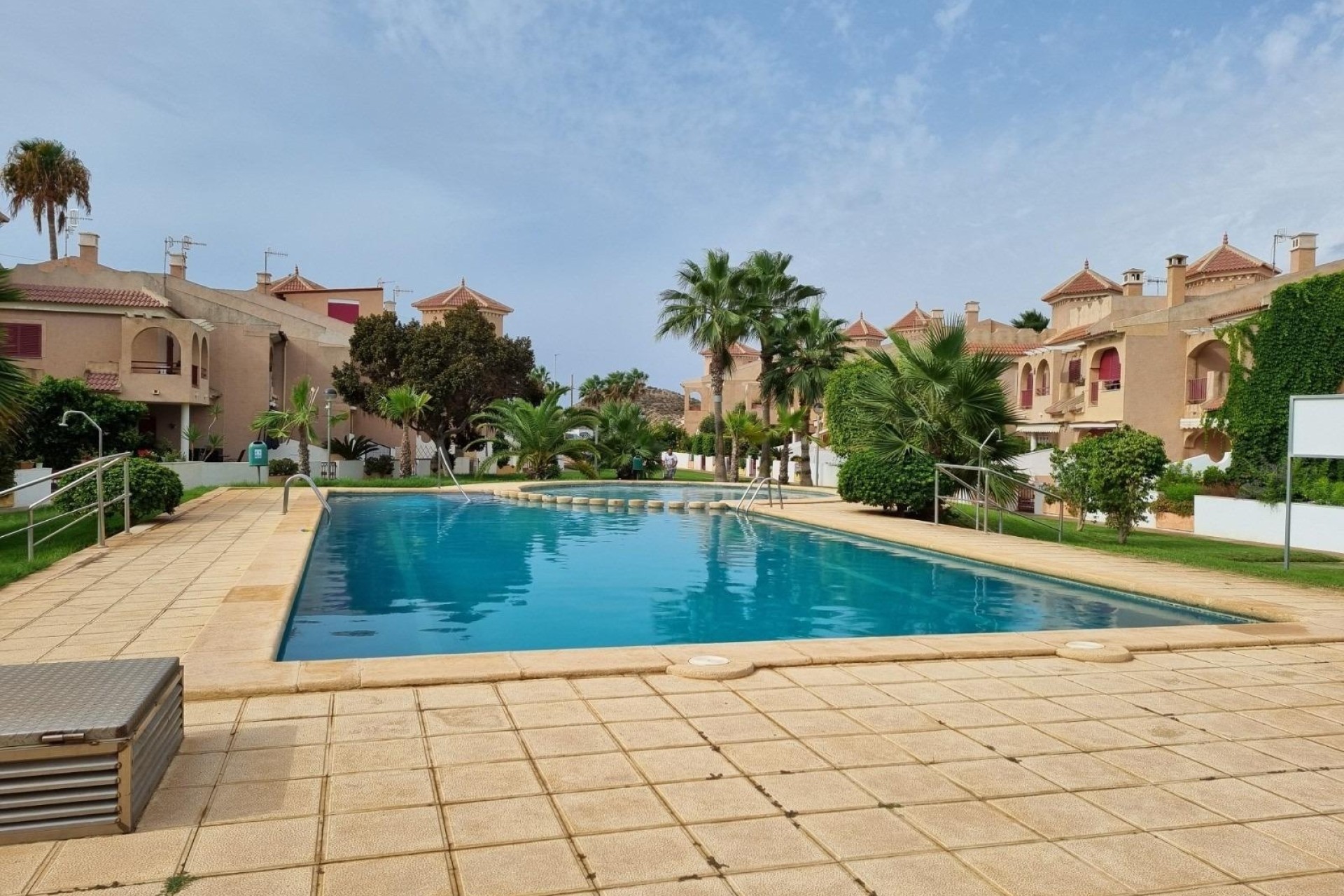 Sprzedaż - Apartament / Mieszkanie -
Puerto de mazarron - Bahía