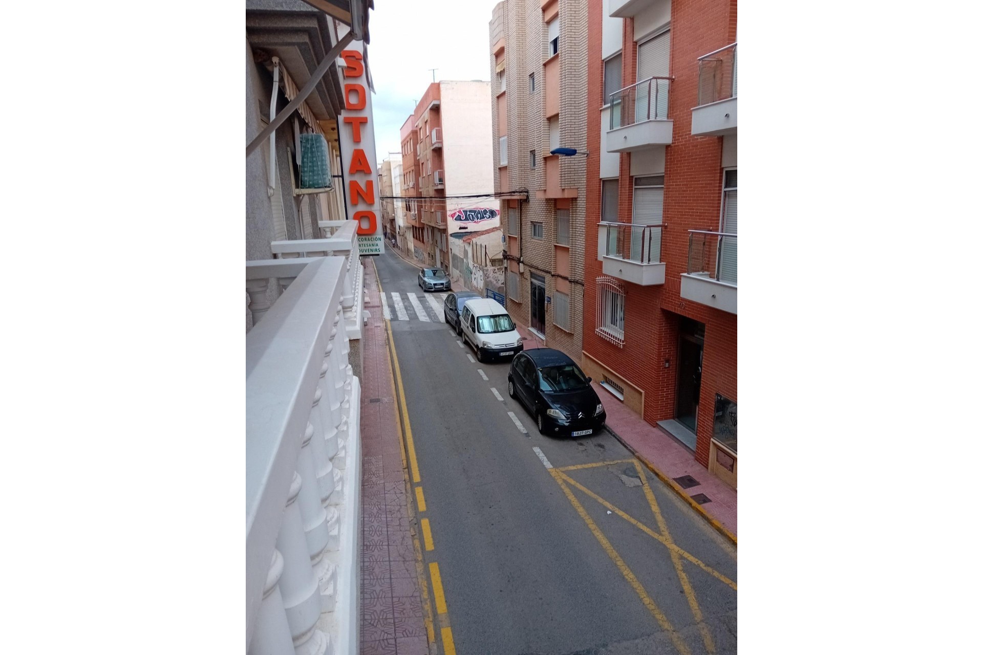 Sprzedaż - Apartament / Mieszkanie -
Puerto de mazarron - Paseo