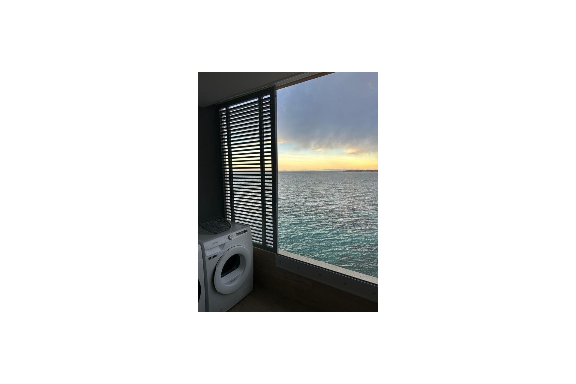 Sprzedaż - Apartament / Mieszkanie -
Punta Prima - Costa Blanca