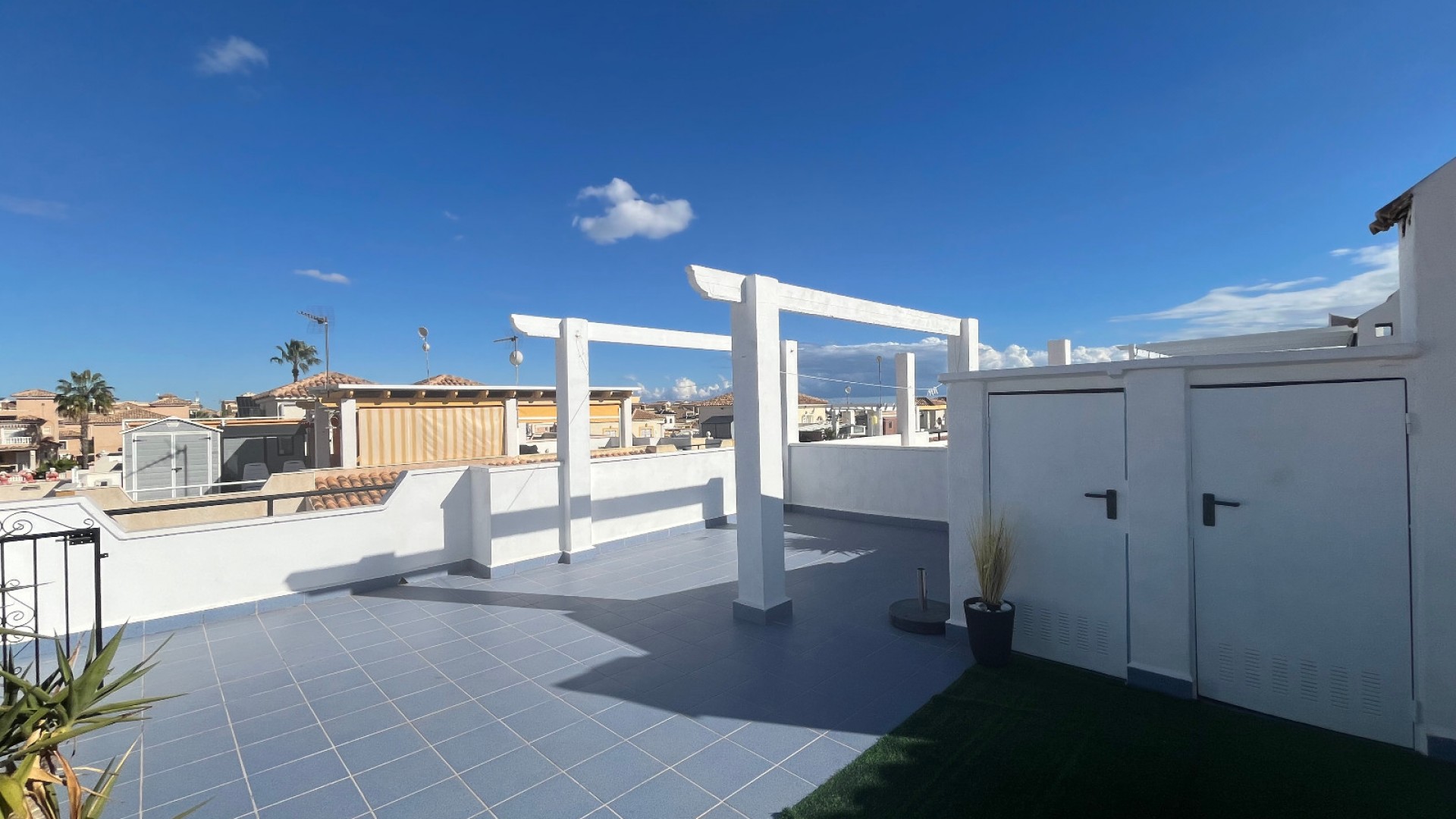 Sprzedaż - Apartament mieszkanie -
Punta Prima - Serena