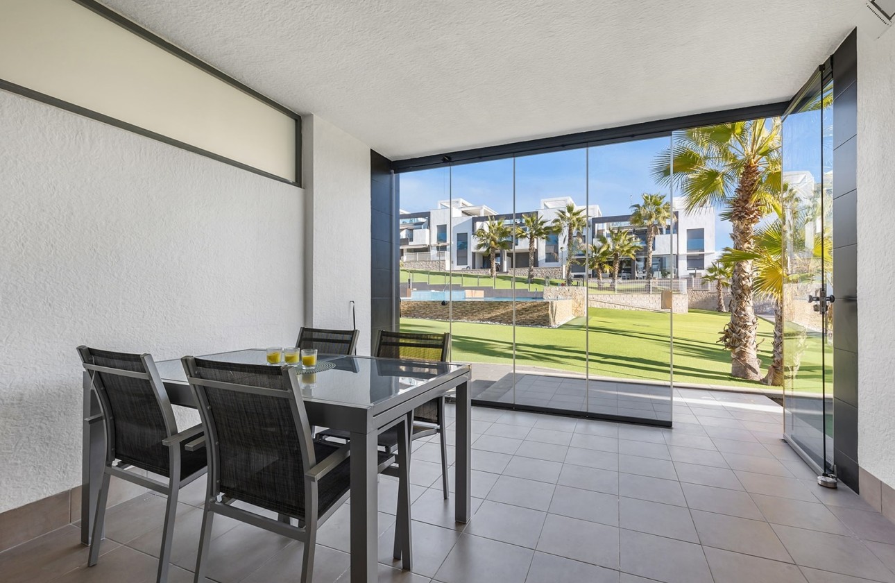 Sprzedaż - Apartament / Mieszkanie -
Punta Prima