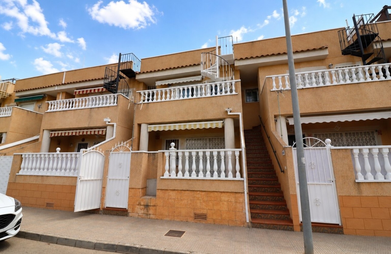 Sprzedaż - Apartament / Mieszkanie -
Rojales - Los Palacios