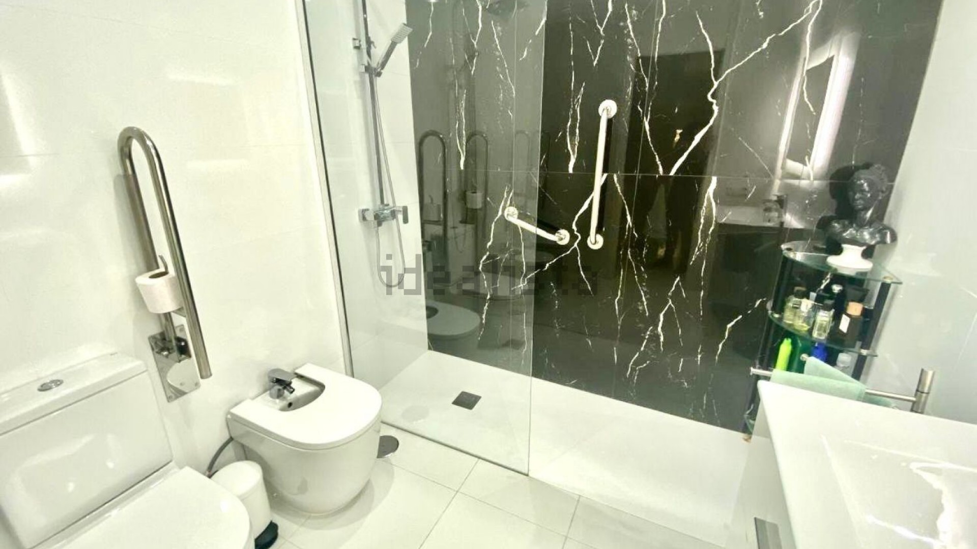 Sprzedaż - Apartament mieszkanie -
San Juan de Alicante - SAN JUAN