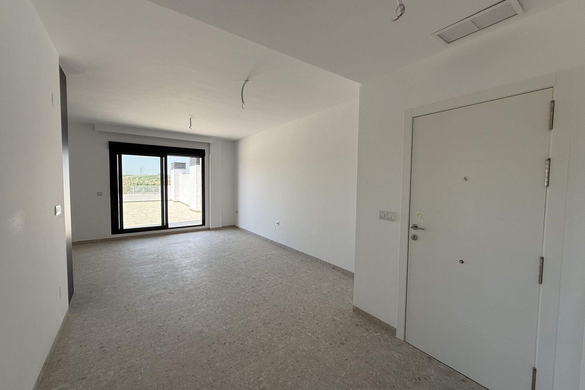Sprzedaż - Apartament / Mieszkanie -
San Miguel de Salinas - Inland