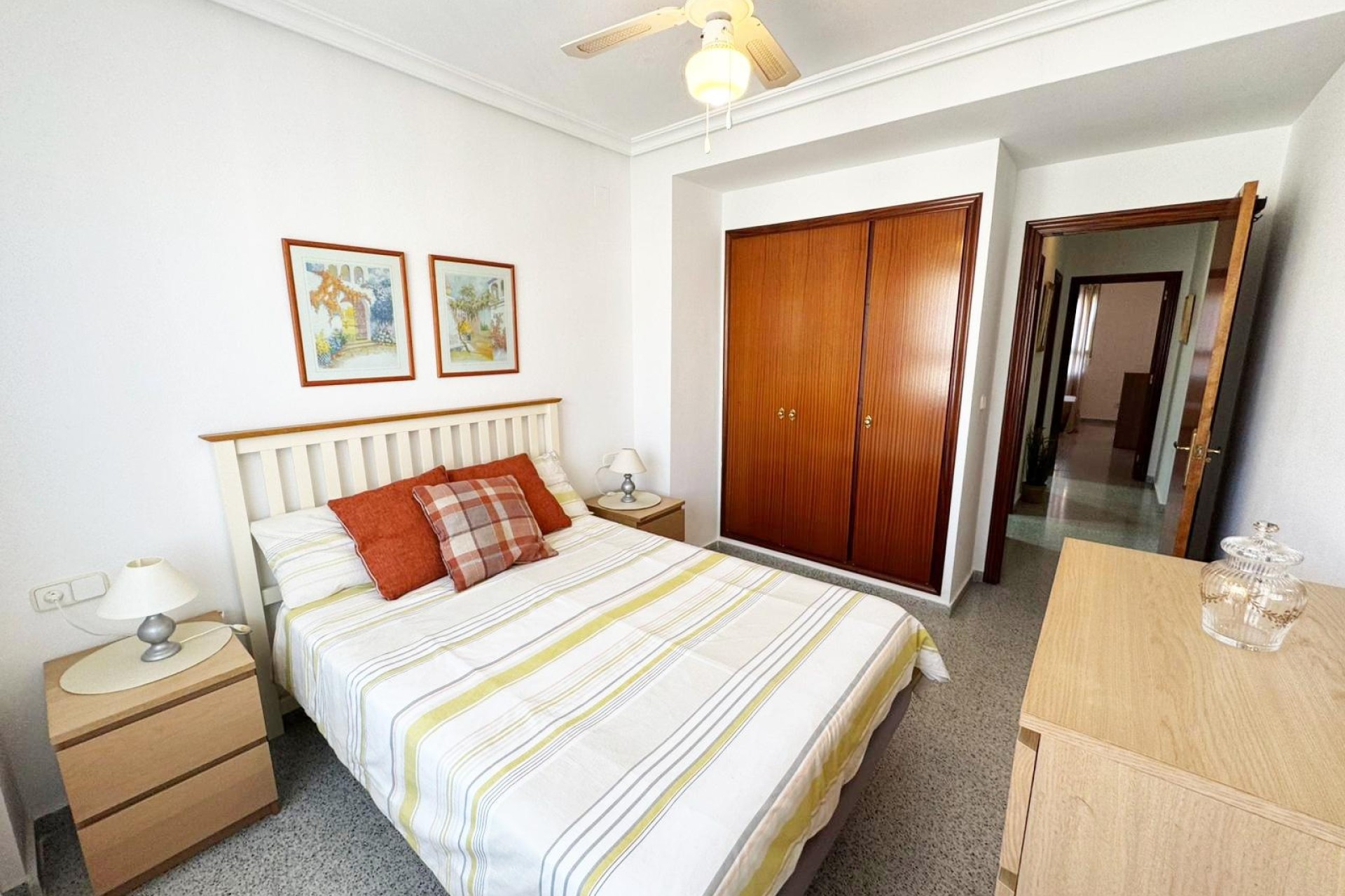 Sprzedaż - Apartament / Mieszkanie -
San Miguel de Salinas - Inland