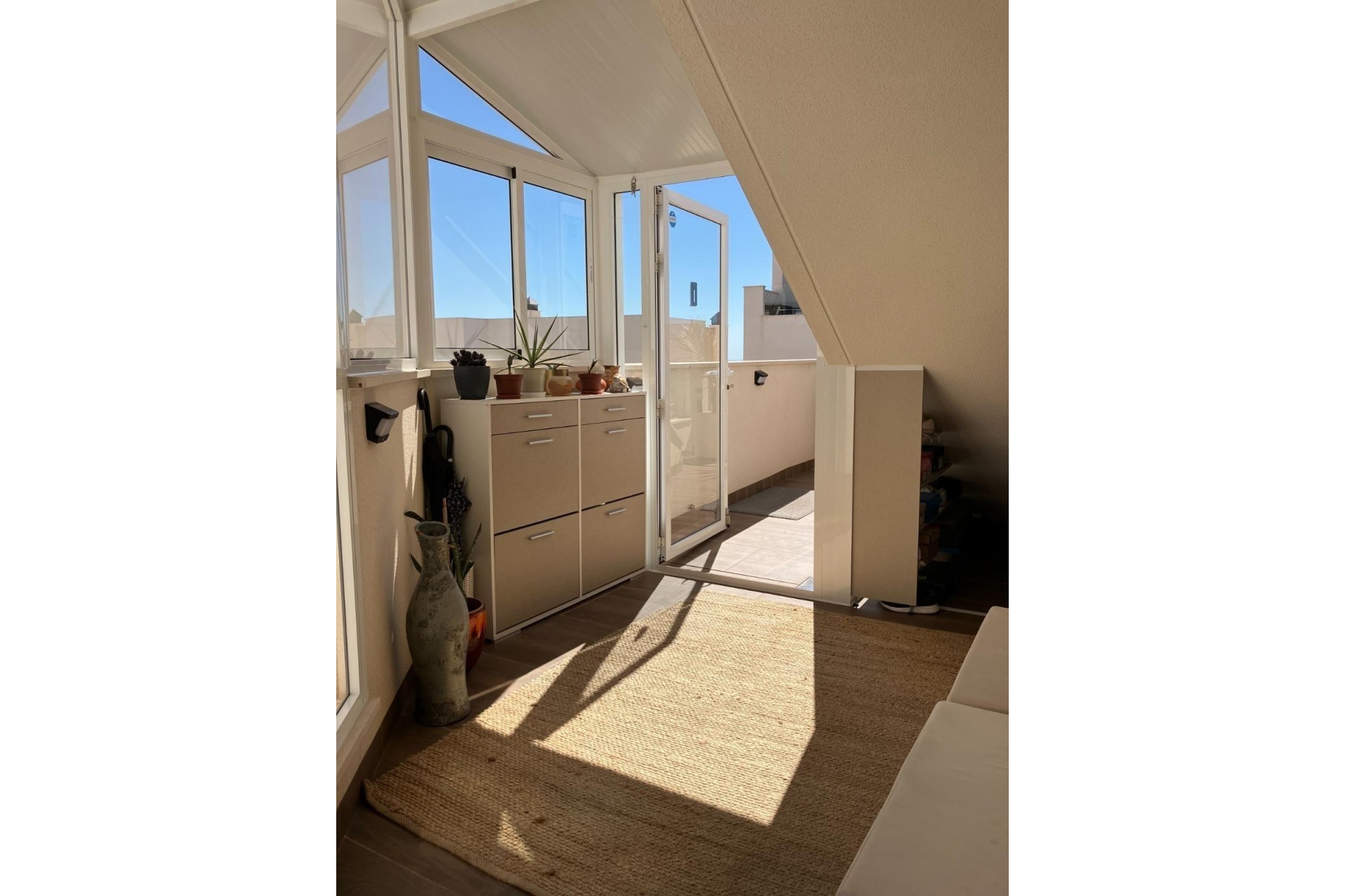 Sprzedaż - Apartament / Mieszkanie -
San Miguel de Salinas - Las Colinas