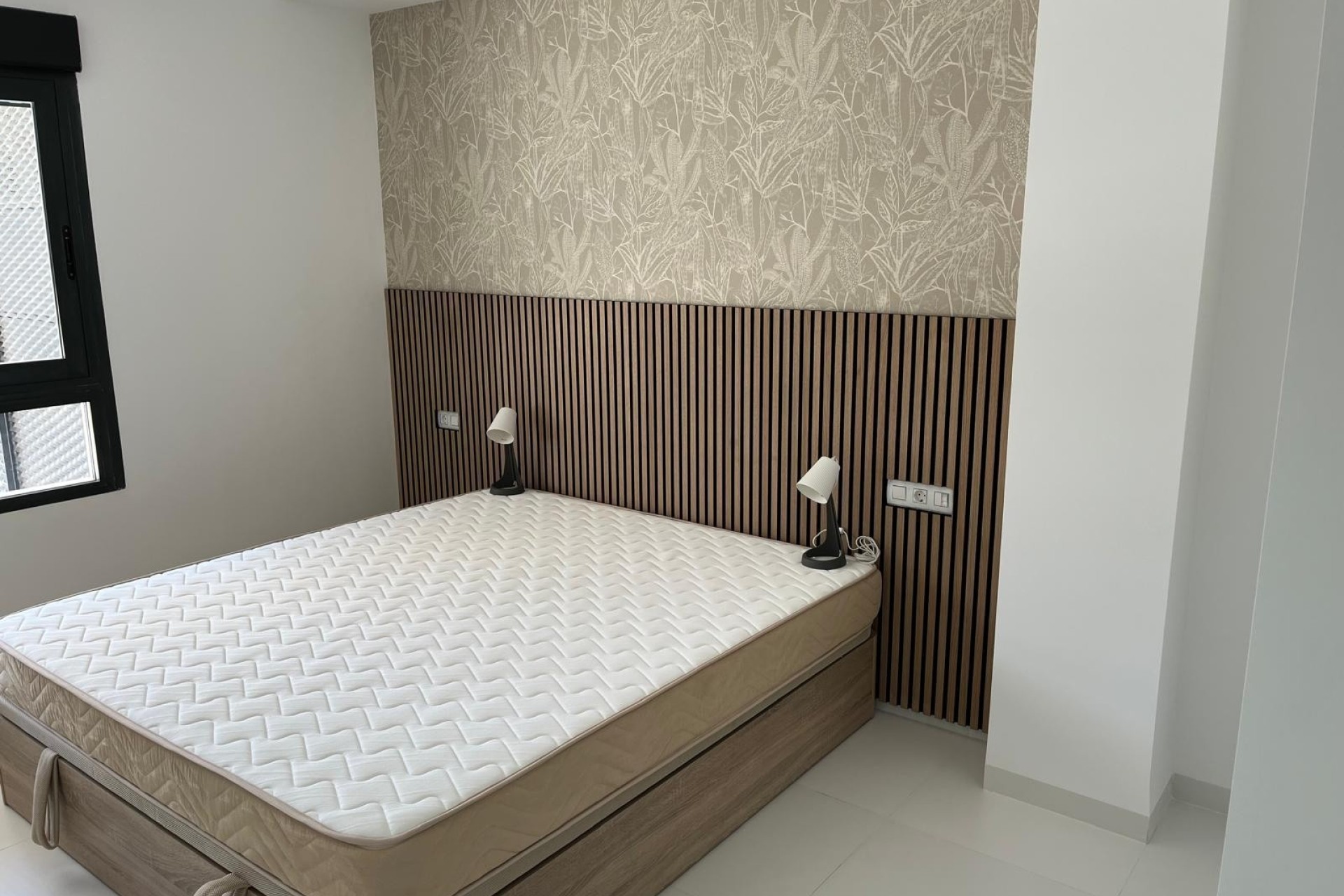 Sprzedaż - Apartament / Mieszkanie -
San Miguel de Salinas