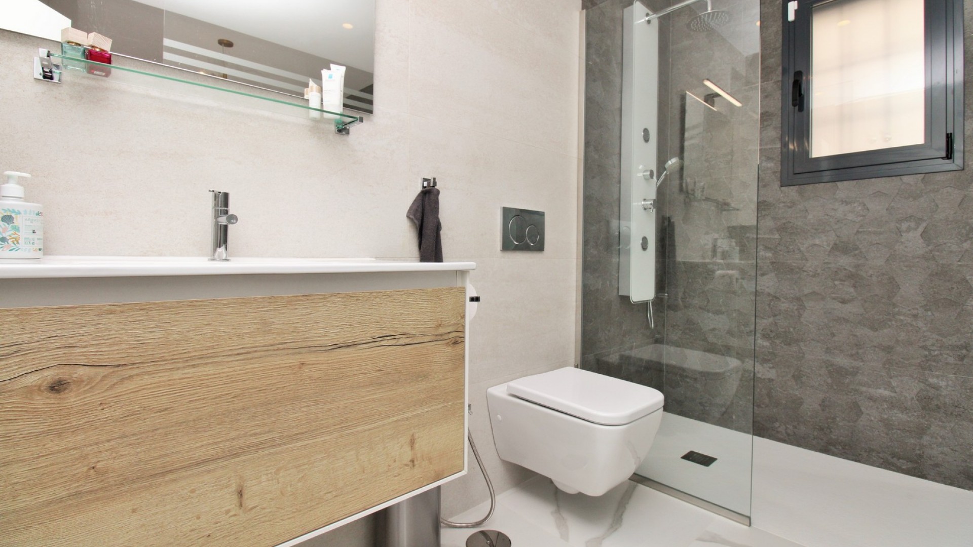 Sprzedaż - Apartament mieszkanie -
San Miguel de Salinas