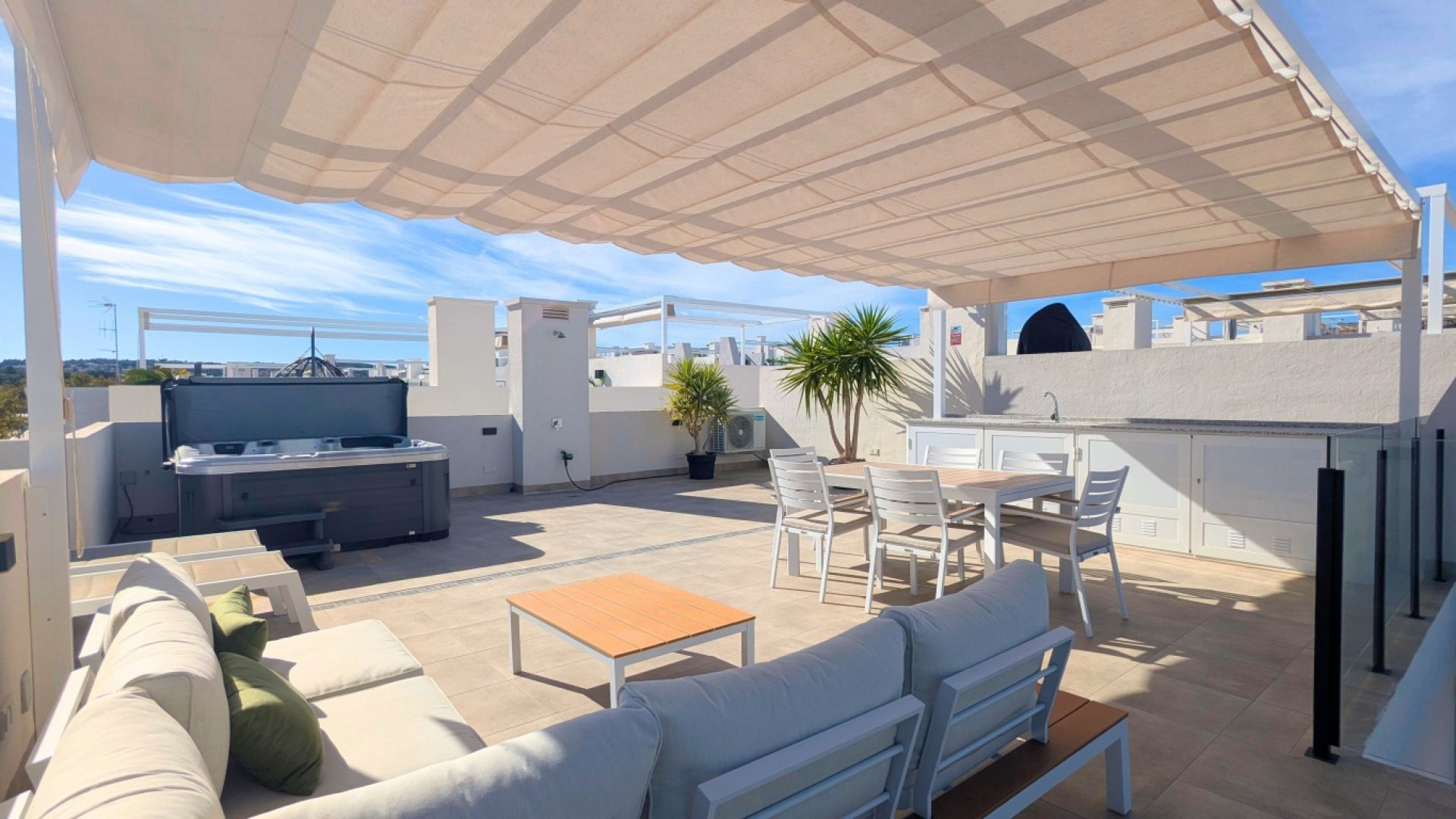 Sprzedaż - Apartament mieszkanie -
San Miguel de Salinas