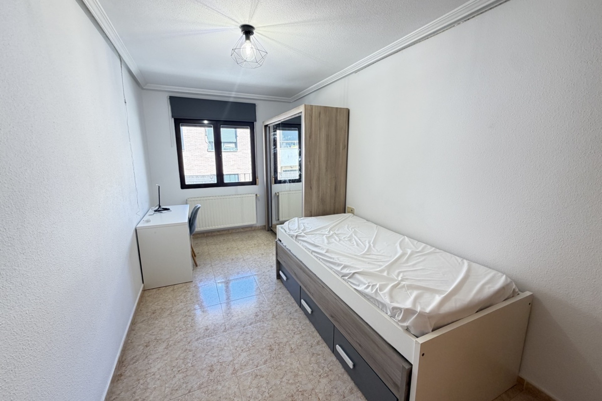 Sprzedaż - Apartament / Mieszkanie -
San Miguel de Salinas