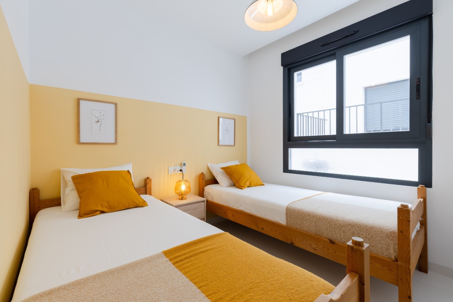 Sprzedaż - Apartament / Mieszkanie -
San Miguel de Salinas