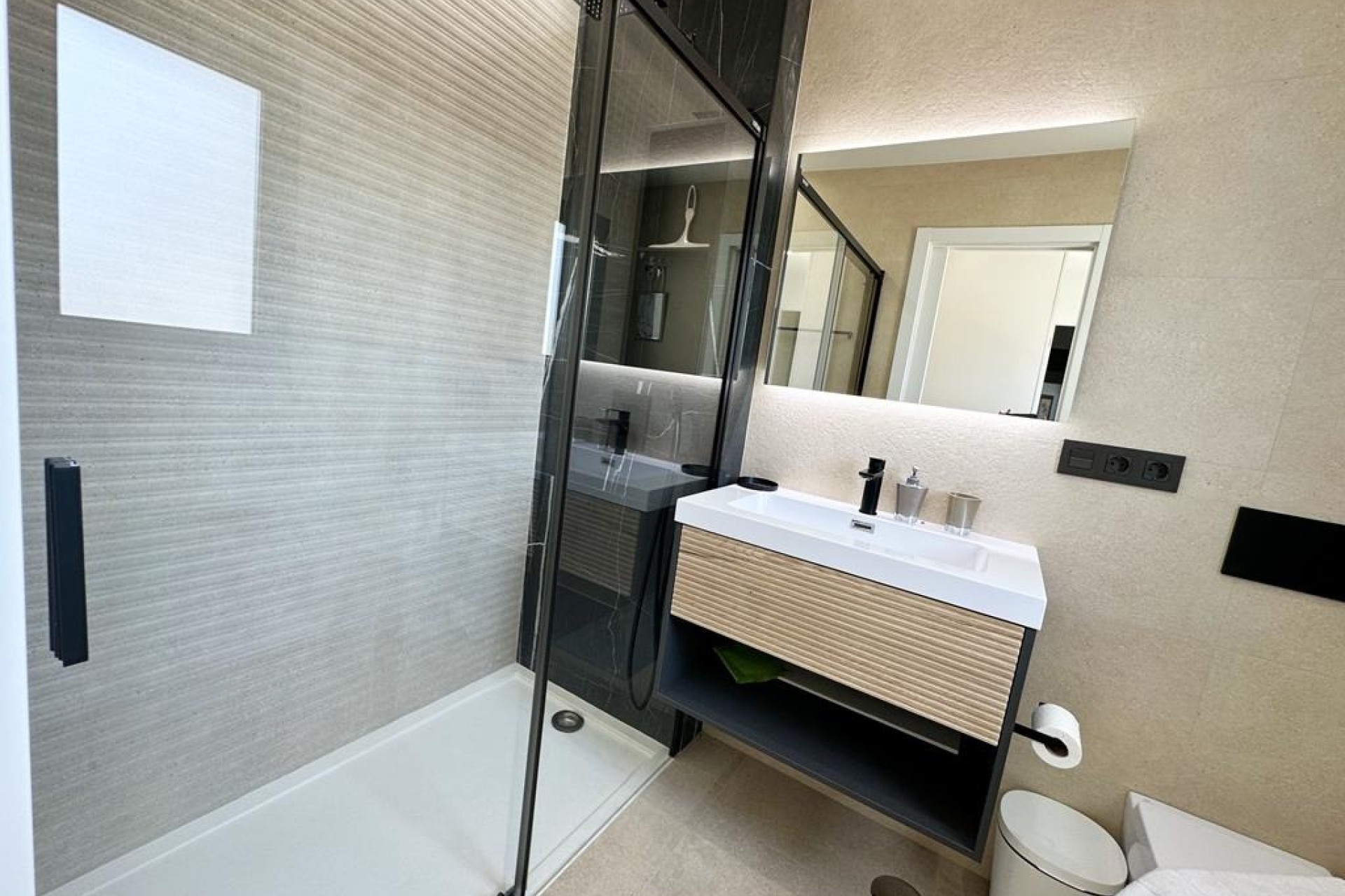 Sprzedaż - Apartament / Mieszkanie -
Santa Rosalia Resort - Inland