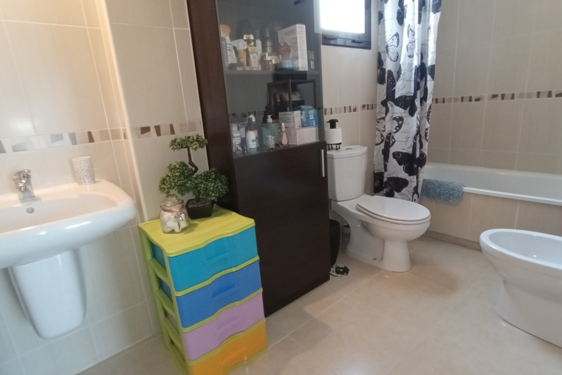 Sprzedaż - Apartament / Mieszkanie -
Sucina - Inland