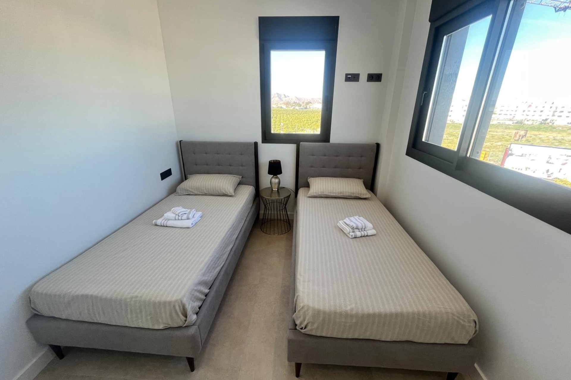 Sprzedaż - Apartament / Mieszkanie -
Torre Pacheco - Inland