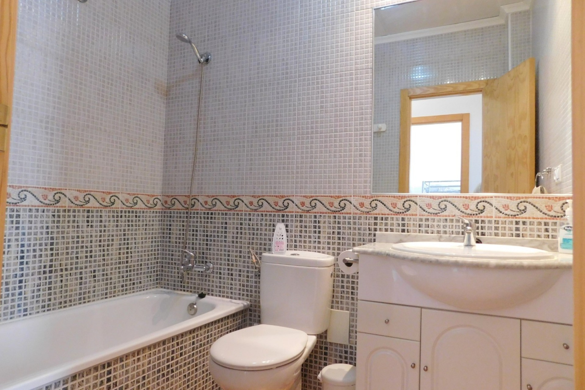 Sprzedaż - Apartament / Mieszkanie -
Torremendo
