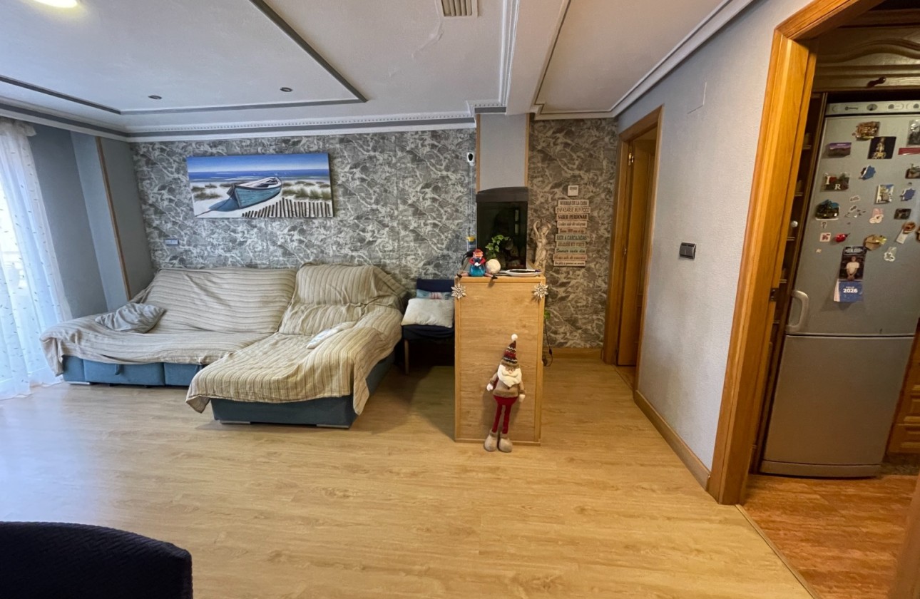 Sprzedaż - Apartament / Mieszkanie -
Torrevieia - Torrevieja