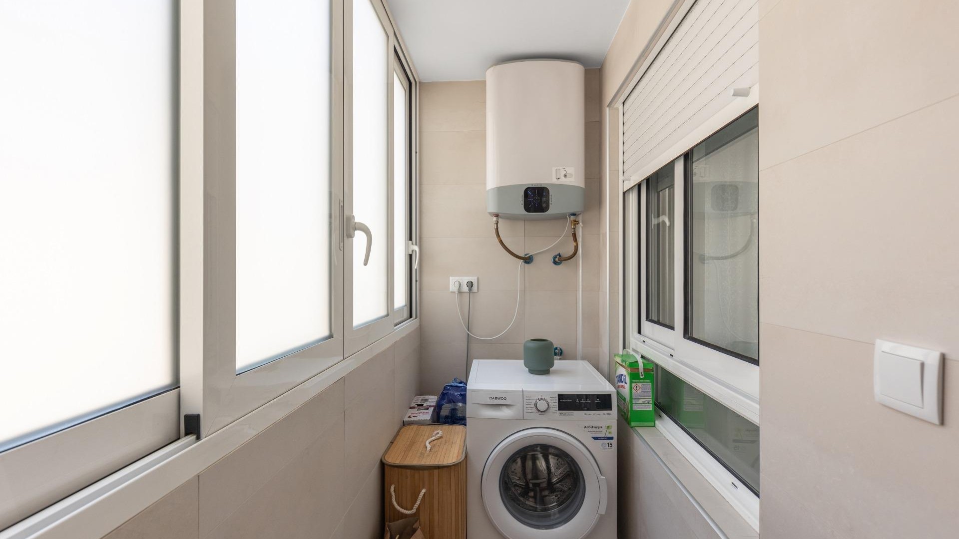 Sprzedaż - Apartament mieszkanie -
Torrevieja - Acequion