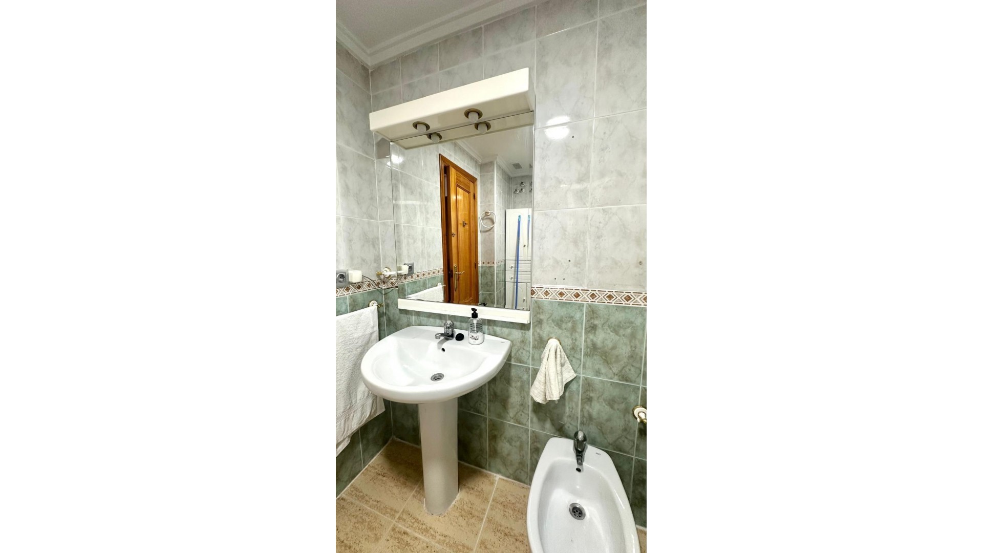 Sprzedaż - Apartament mieszkanie -
Torrevieja - Acequion