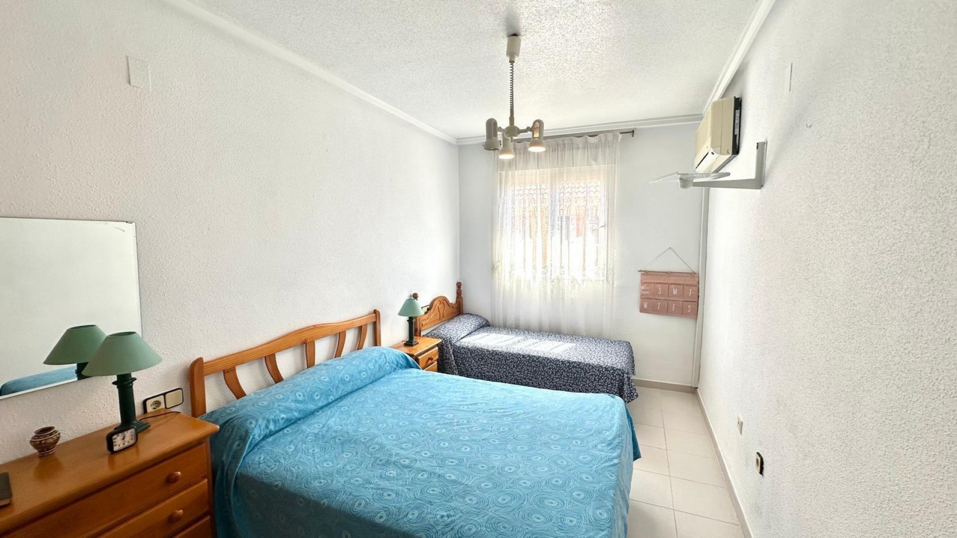 Sprzedaż - Apartament mieszkanie -
Torrevieja - Acequion