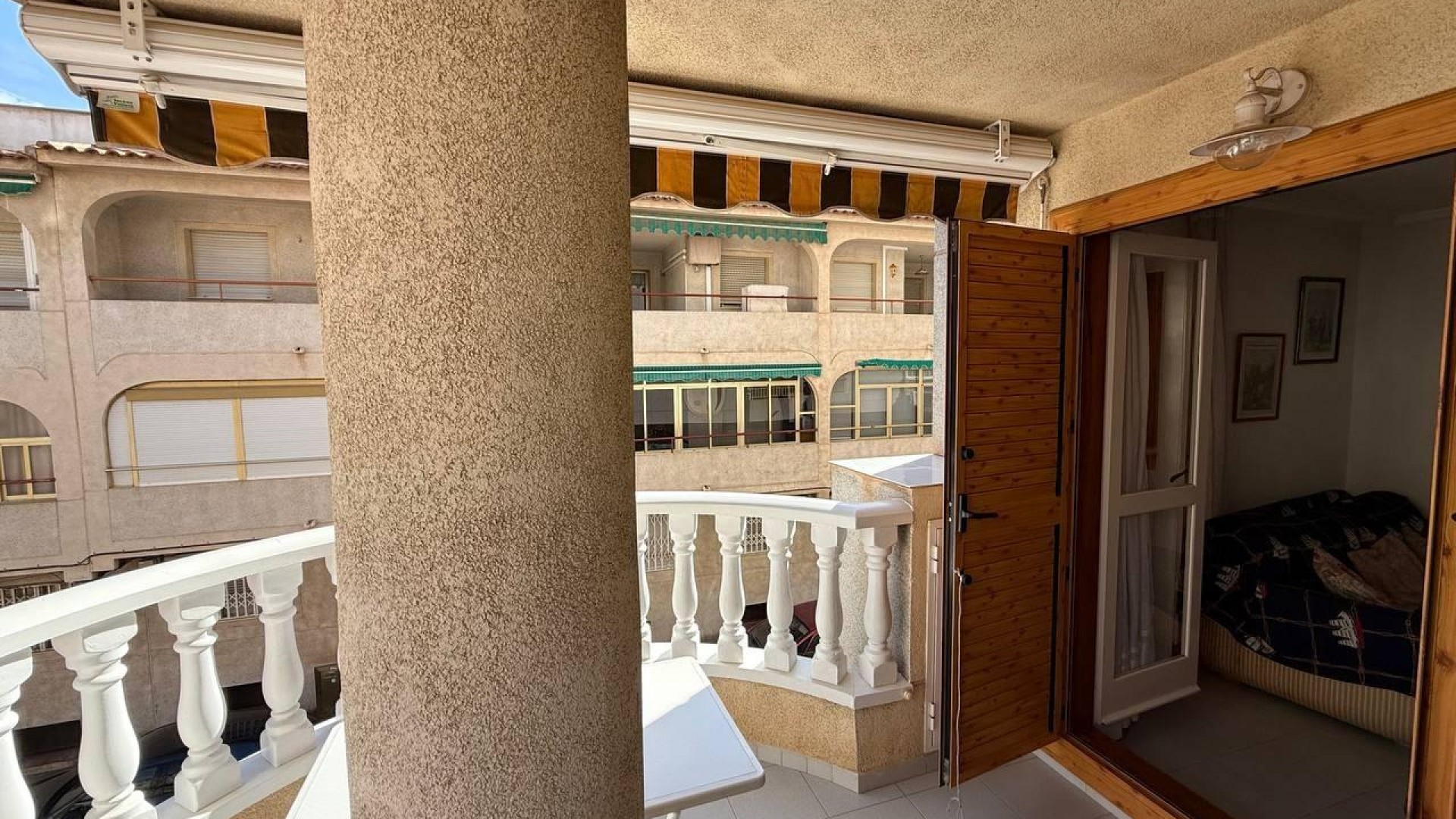 Sprzedaż - Apartament mieszkanie -
Torrevieja - Acequion