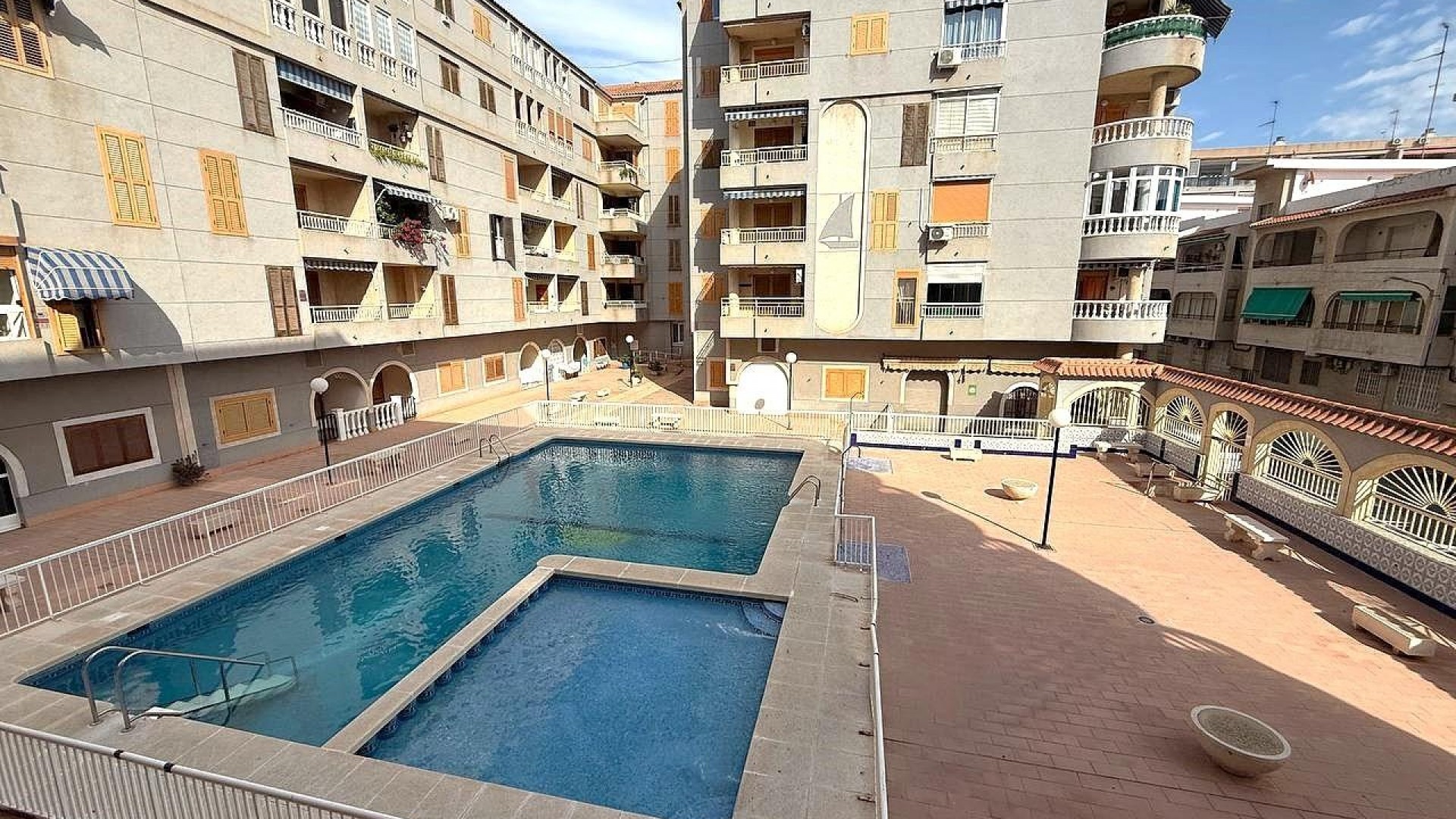 Sprzedaż - Apartament mieszkanie -
Torrevieja - Acequion