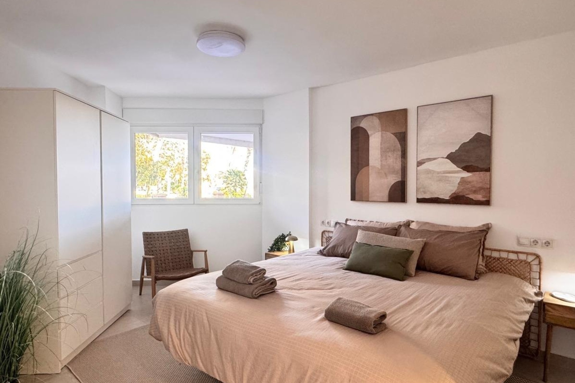 Sprzedaż - Apartament / Mieszkanie -
Torrevieja - Acequion