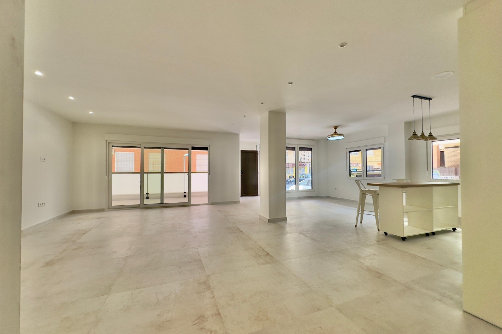 Sprzedaż - Apartament / Mieszkanie -
Torrevieja - Acequion