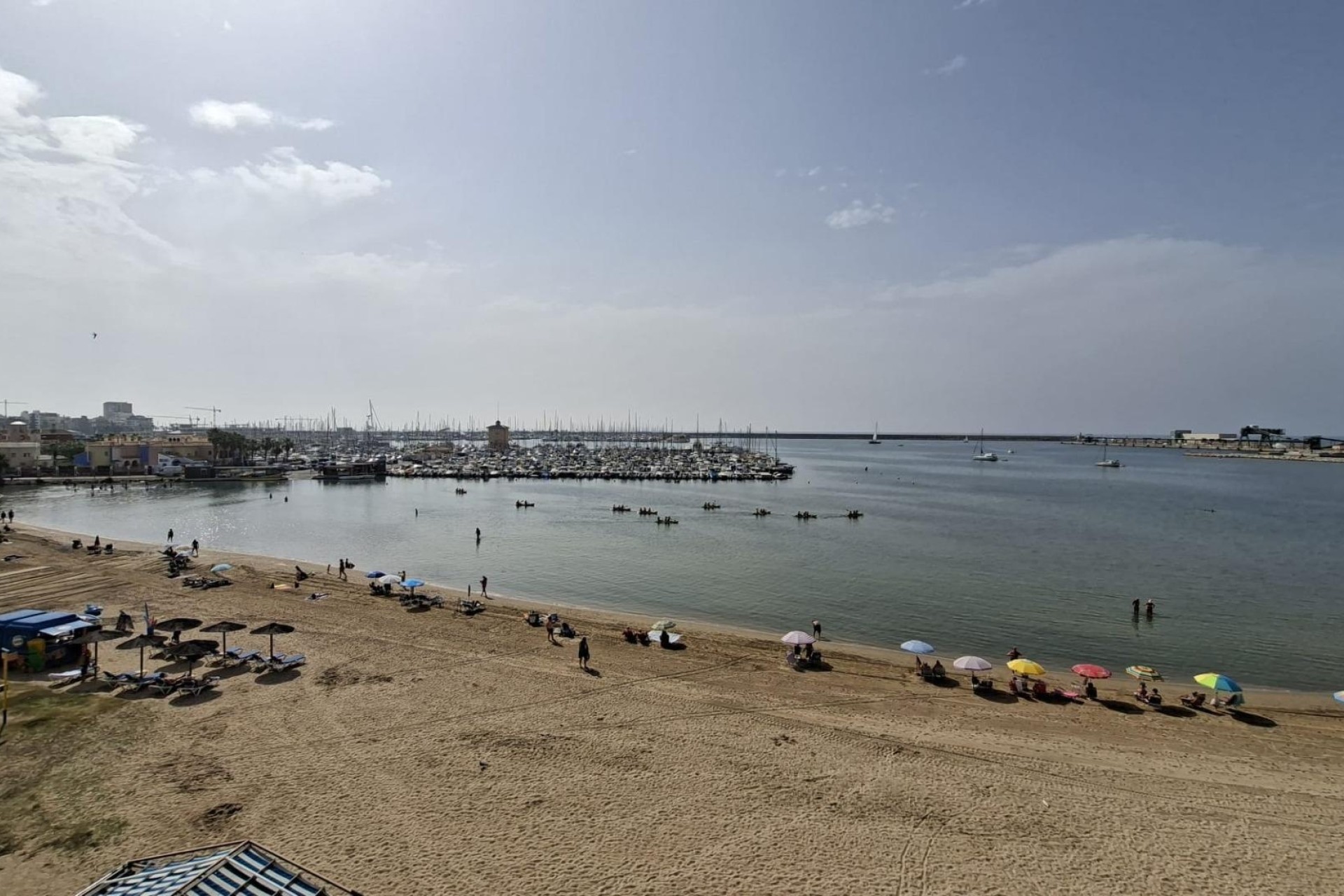 Sprzedaż - Apartament / Mieszkanie -
Torrevieja - Acequion