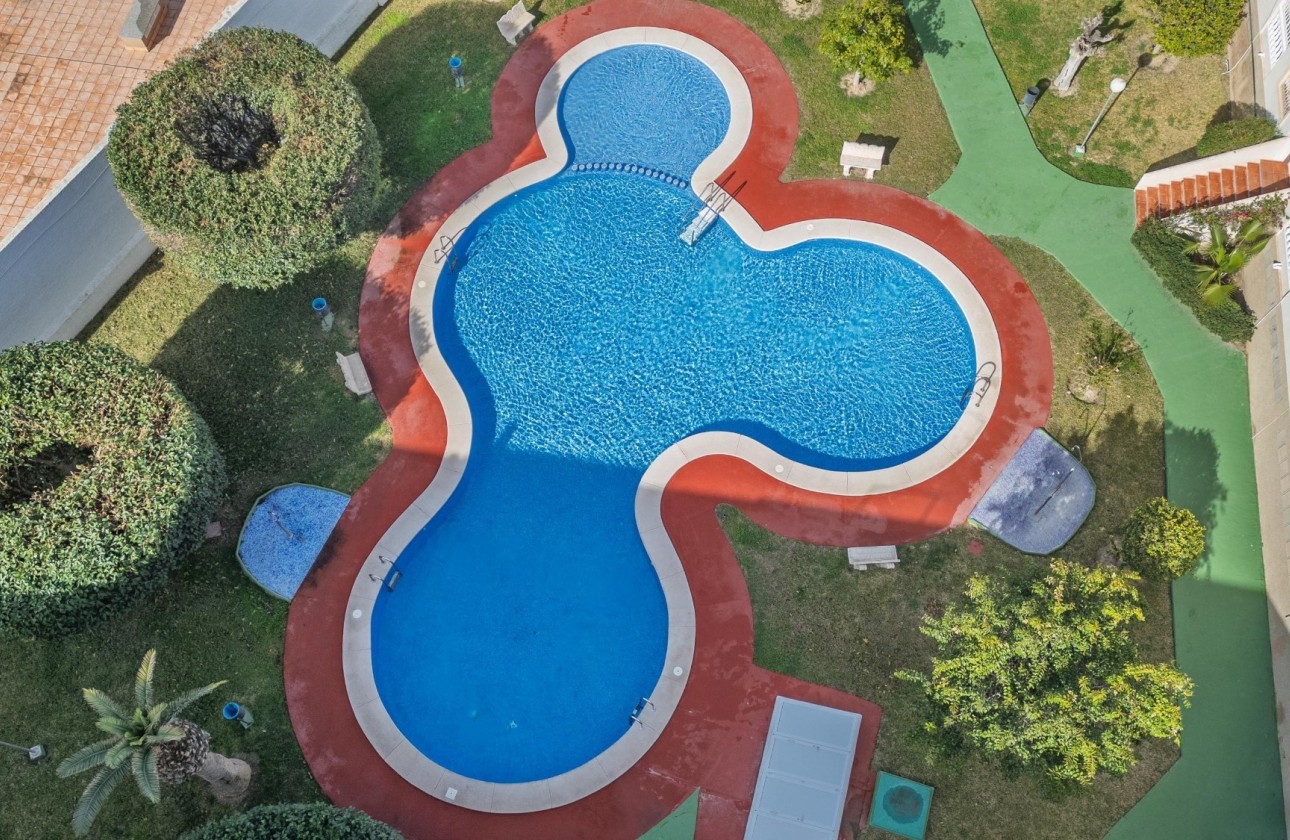 Sprzedaż - Apartament / Mieszkanie -
Torrevieja - Acequion