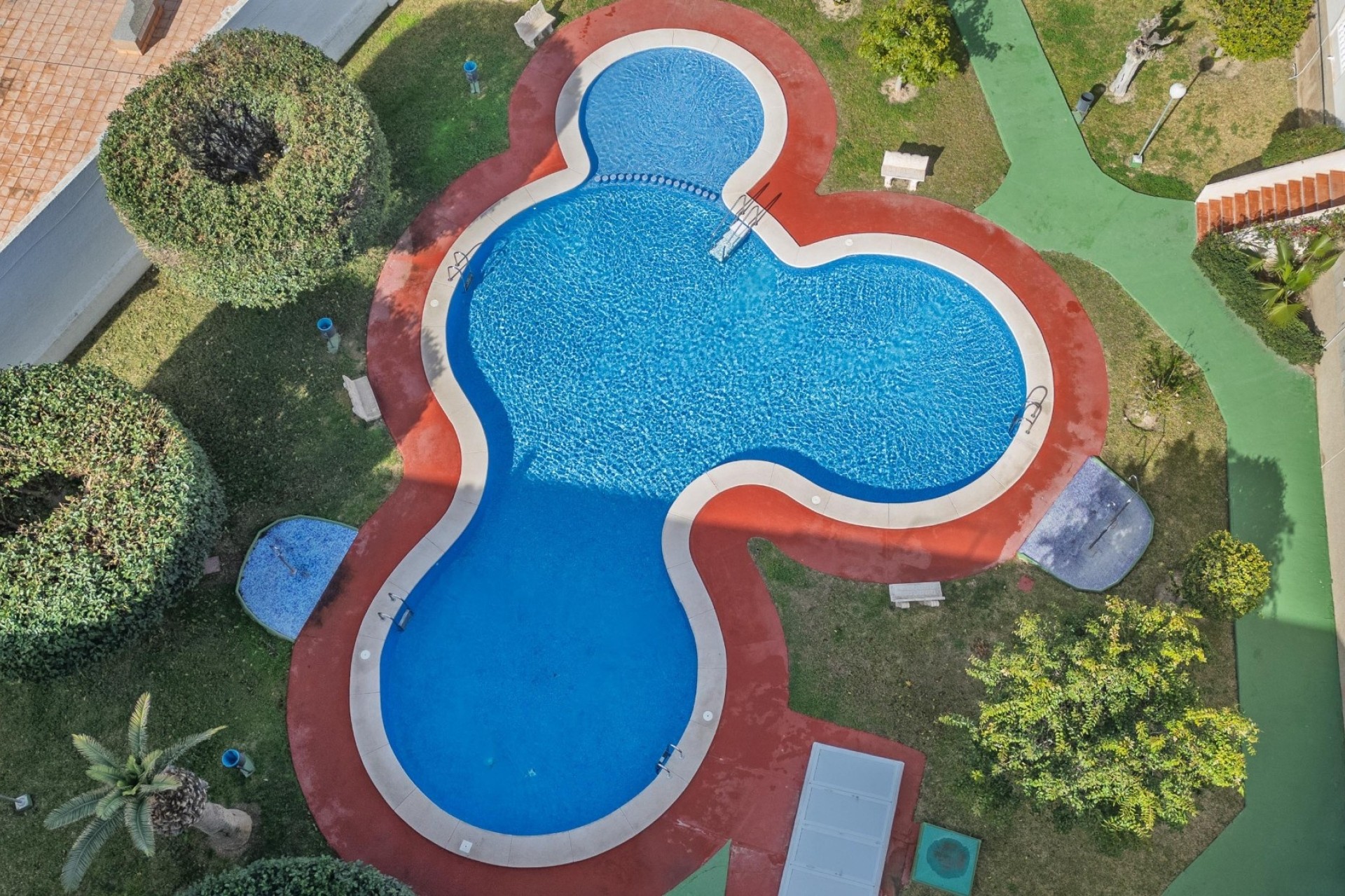 Sprzedaż - Apartament / Mieszkanie -
Torrevieja - Acequion