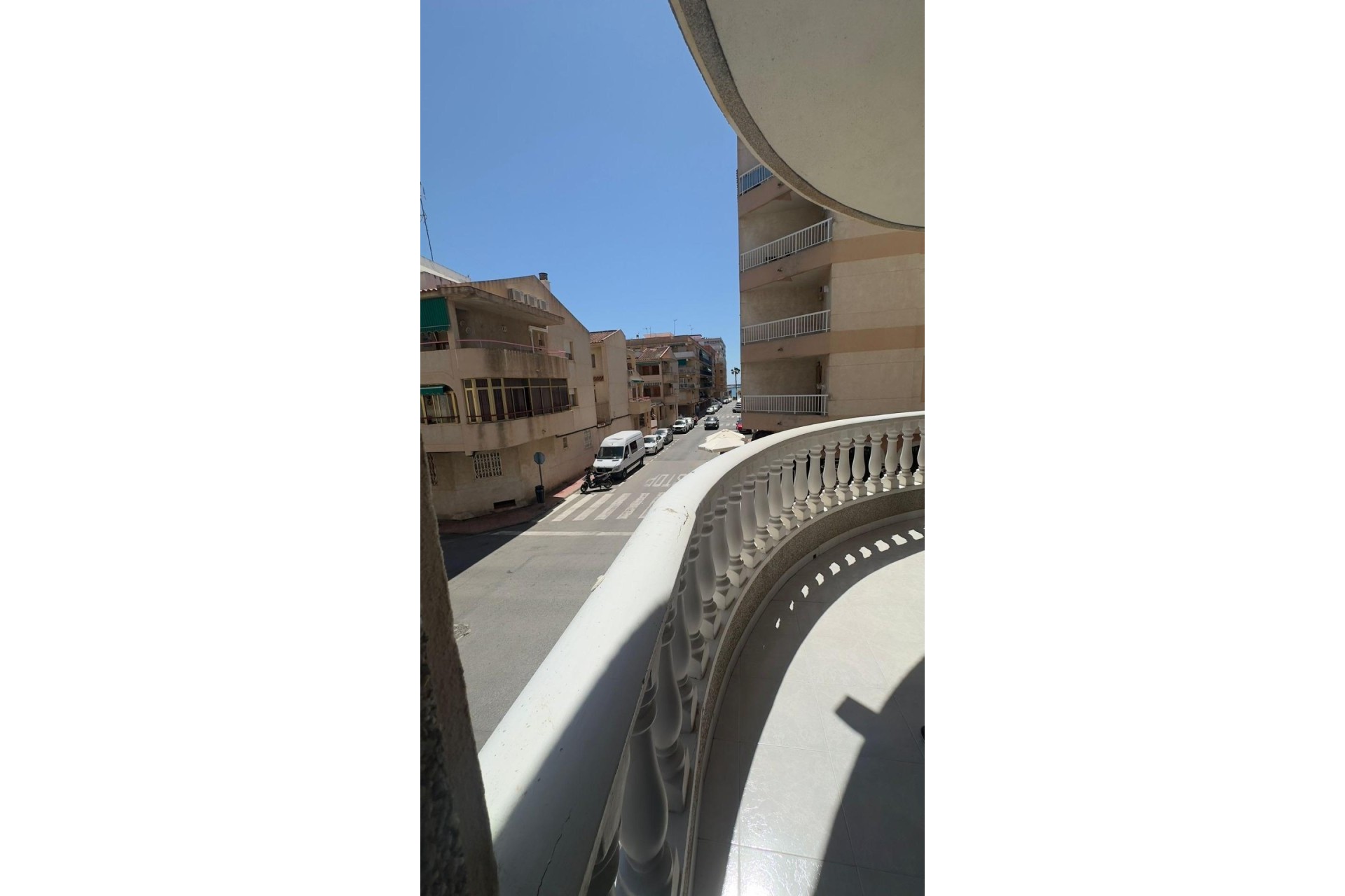 Sprzedaż - Apartament / Mieszkanie -
Torrevieja - Acequion