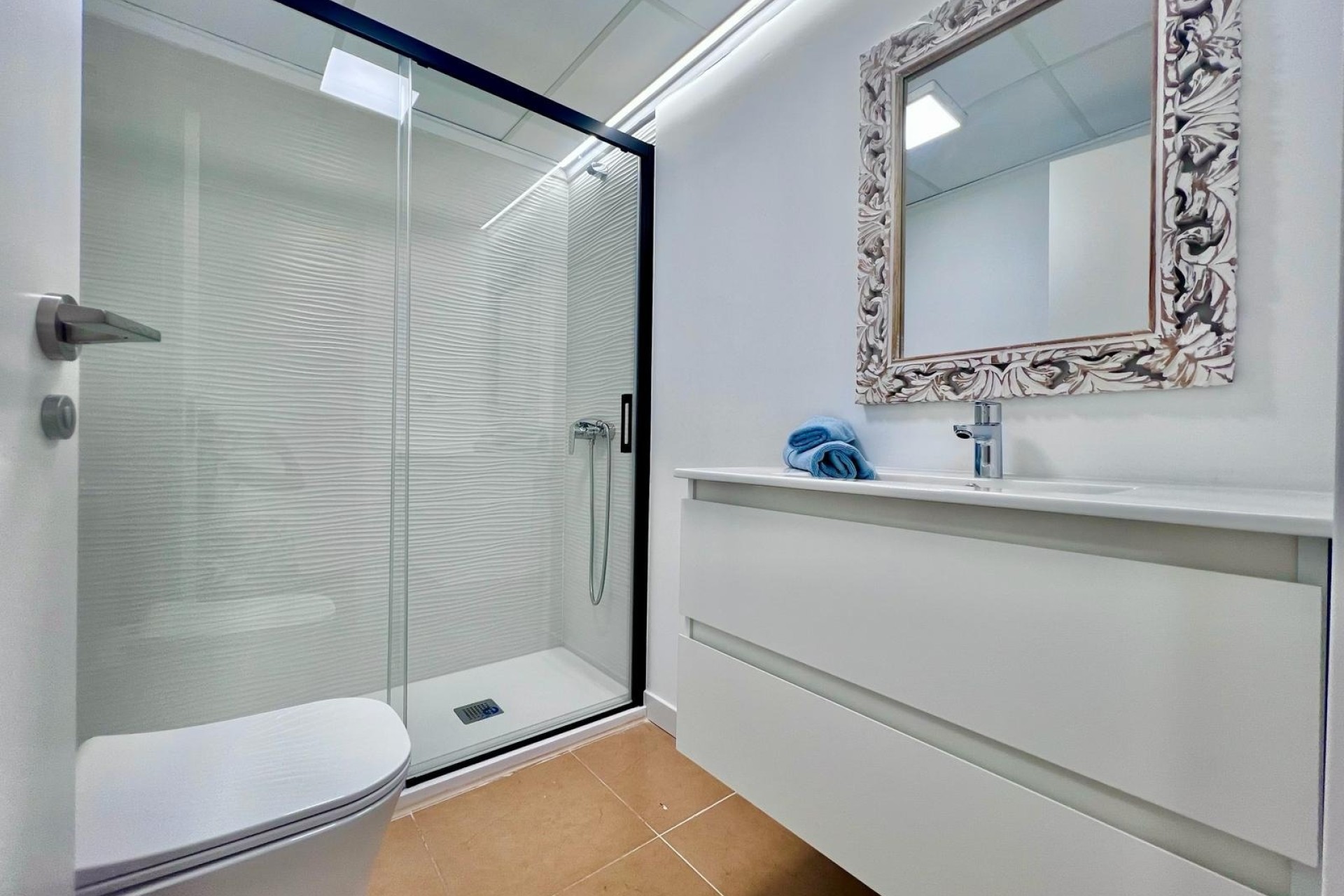 Sprzedaż - Apartament / Mieszkanie -
Torrevieja - Acequion