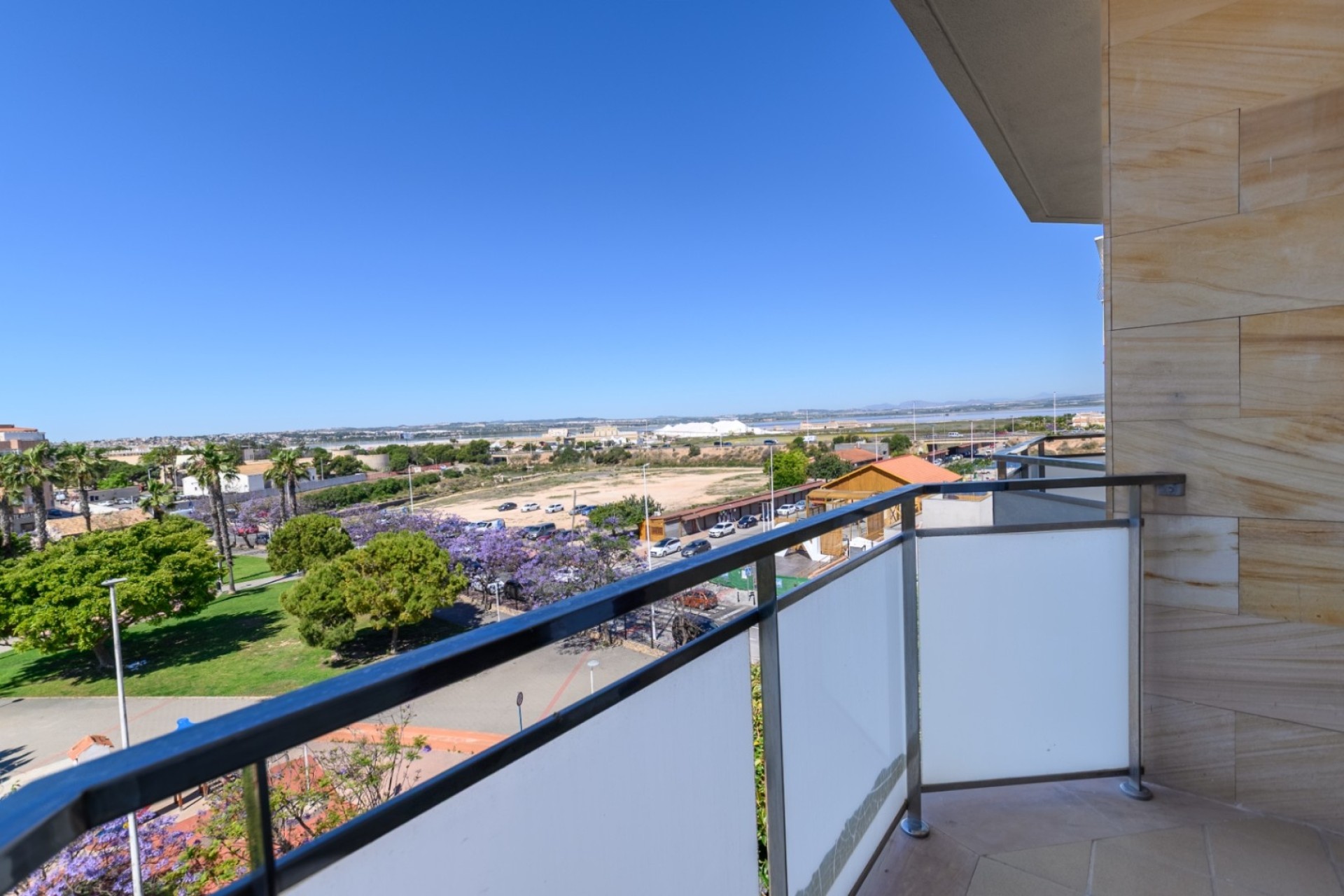 Sprzedaż - Apartament / Mieszkanie -
Torrevieja - Acequion