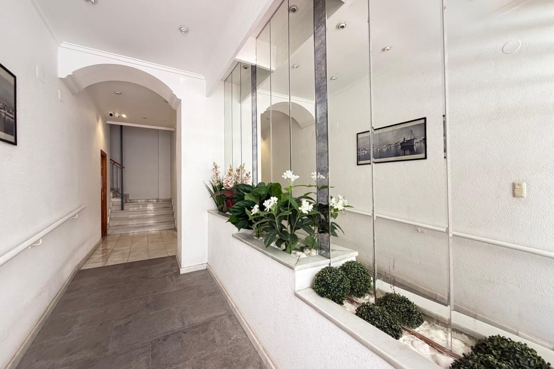 Sprzedaż - Apartament / Mieszkanie -
Torrevieja - Acequion