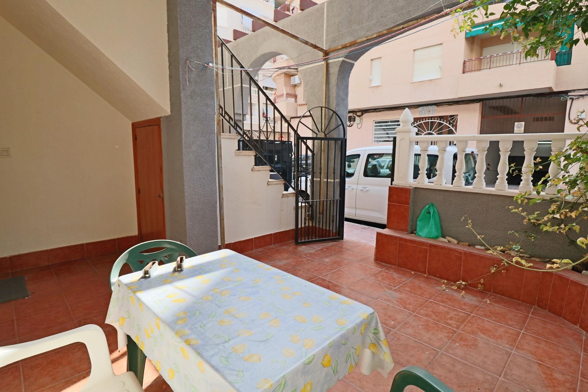 Sprzedaż - Apartament / Mieszkanie -
Torrevieja - Acequion