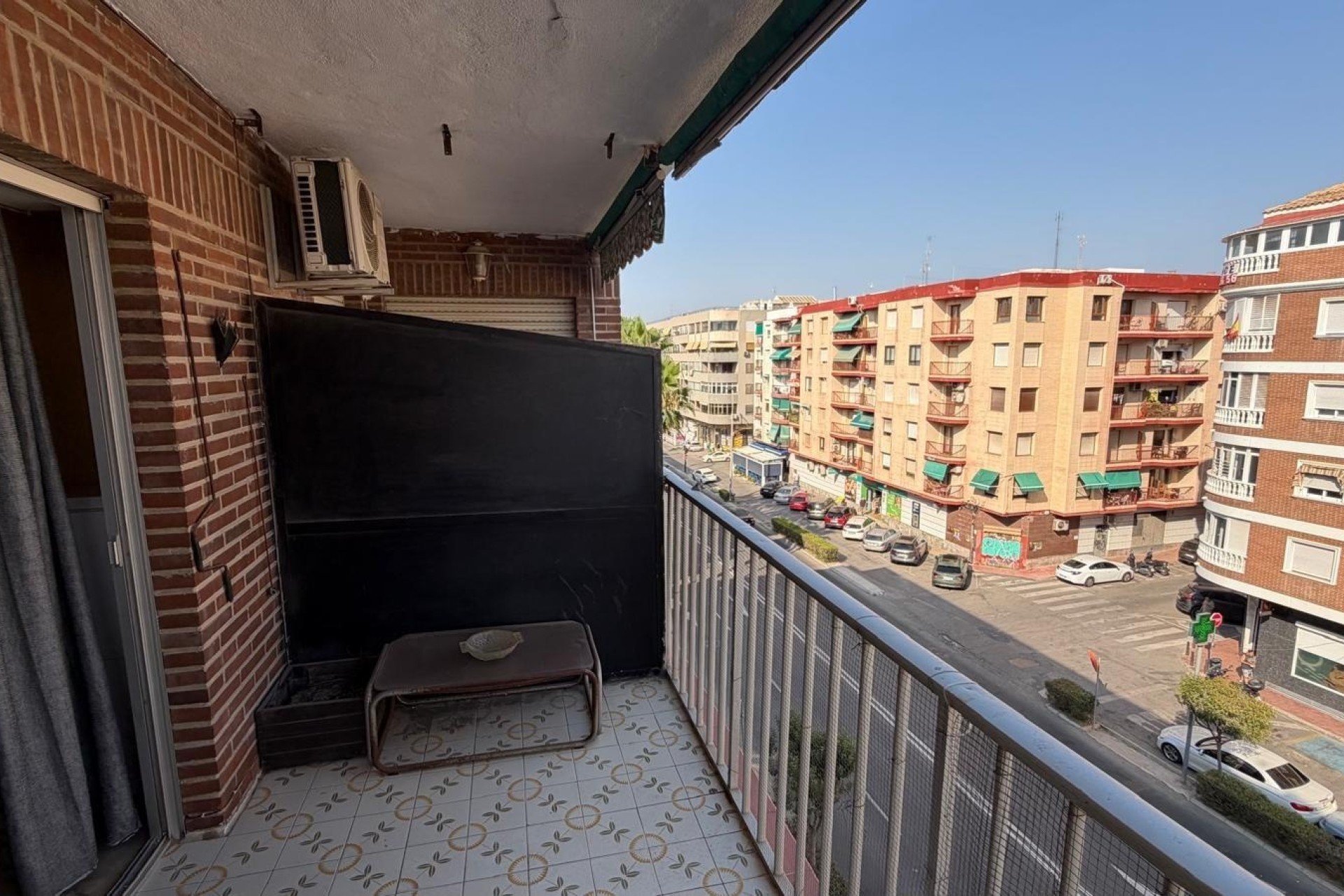 Sprzedaż - Apartament / Mieszkanie -
Torrevieja - Acequion