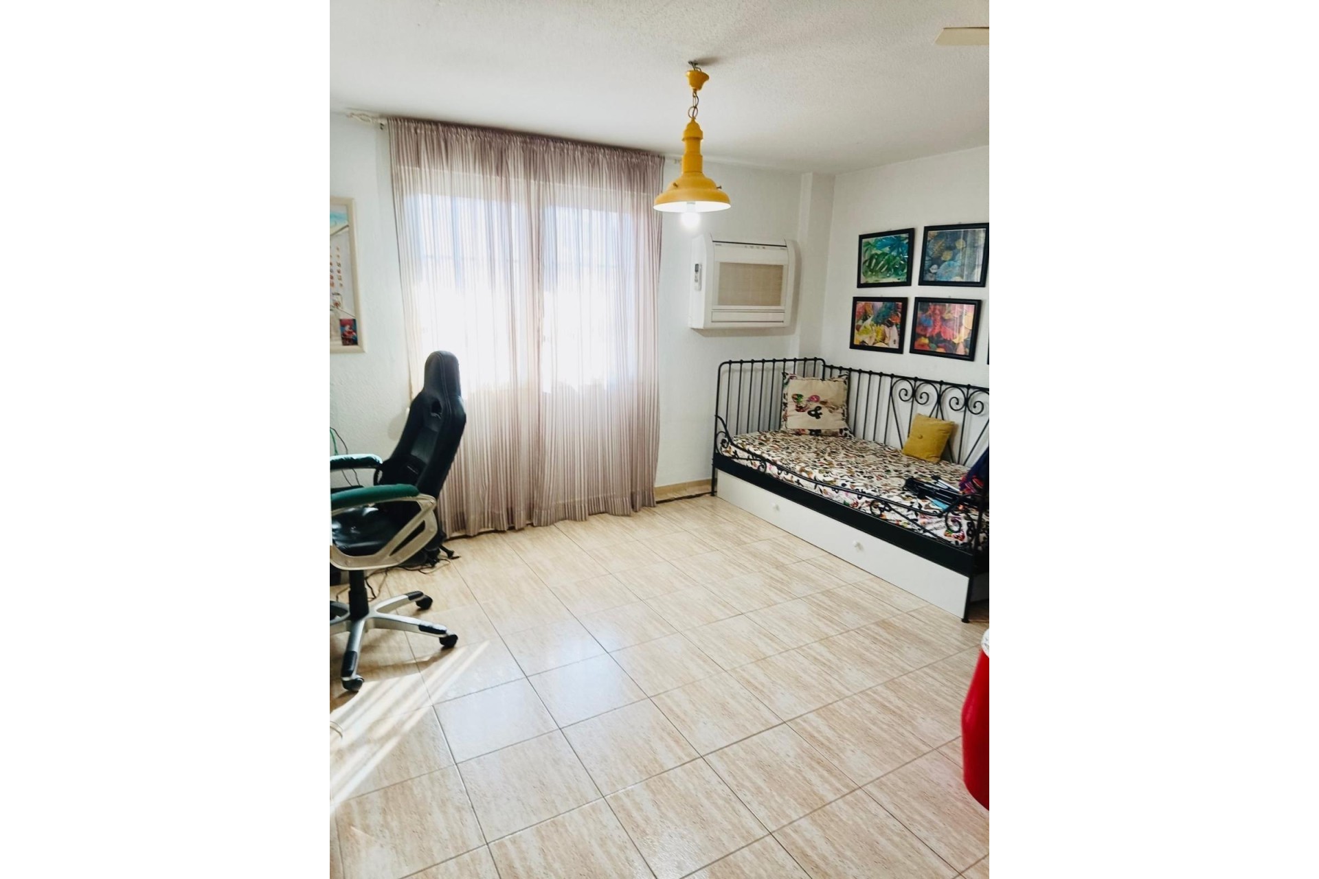 Sprzedaż - Apartament / Mieszkanie -
Torrevieja - Acequion