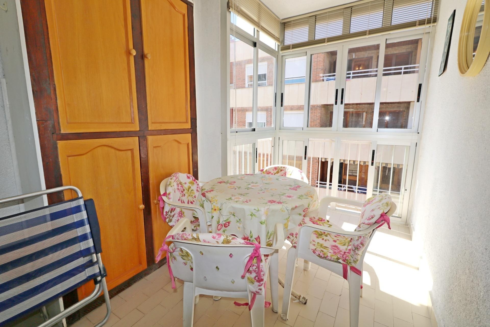 Sprzedaż - Apartament / Mieszkanie -
Torrevieja - Acequion