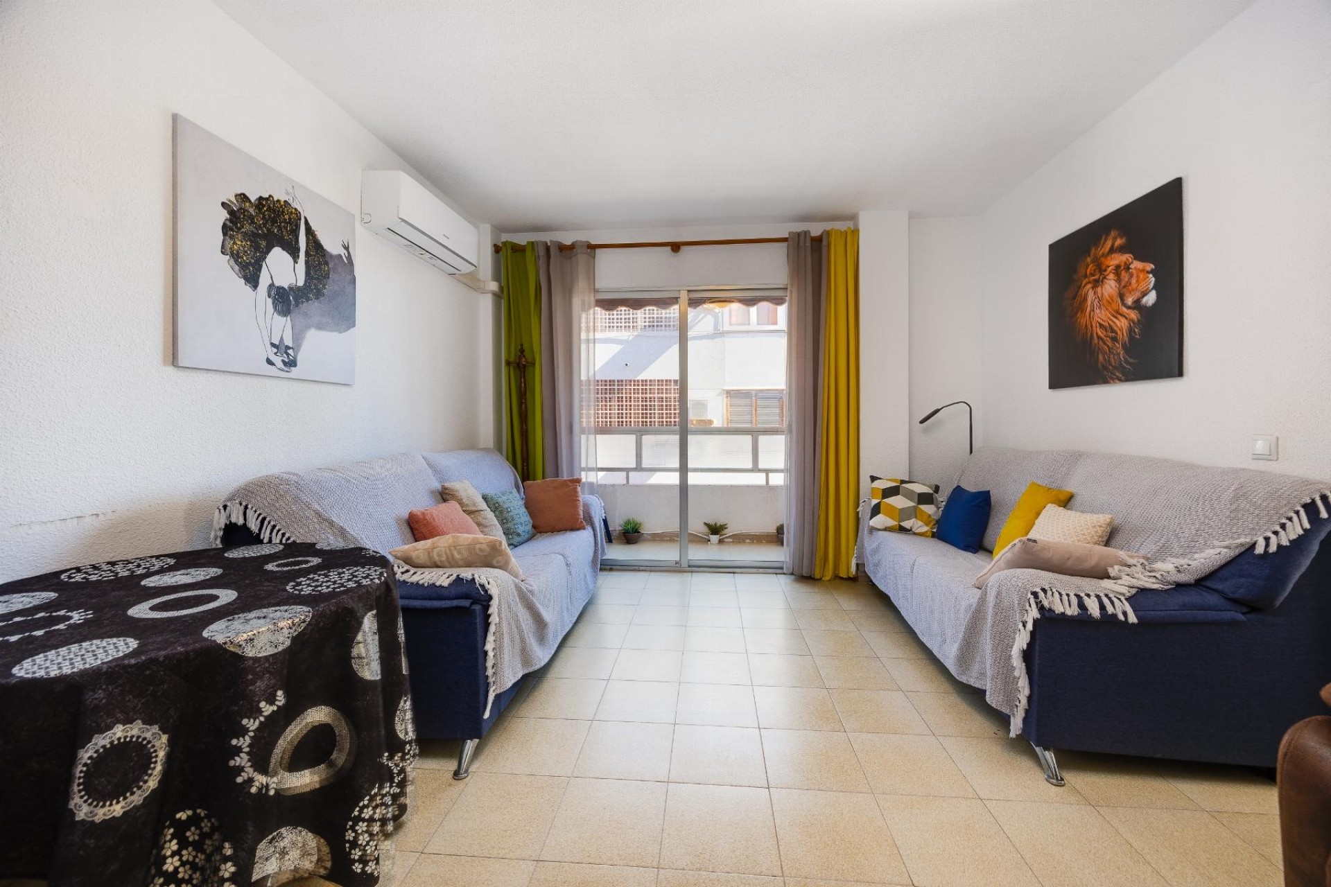 Sprzedaż - Apartament / Mieszkanie -
Torrevieja - Acequion
