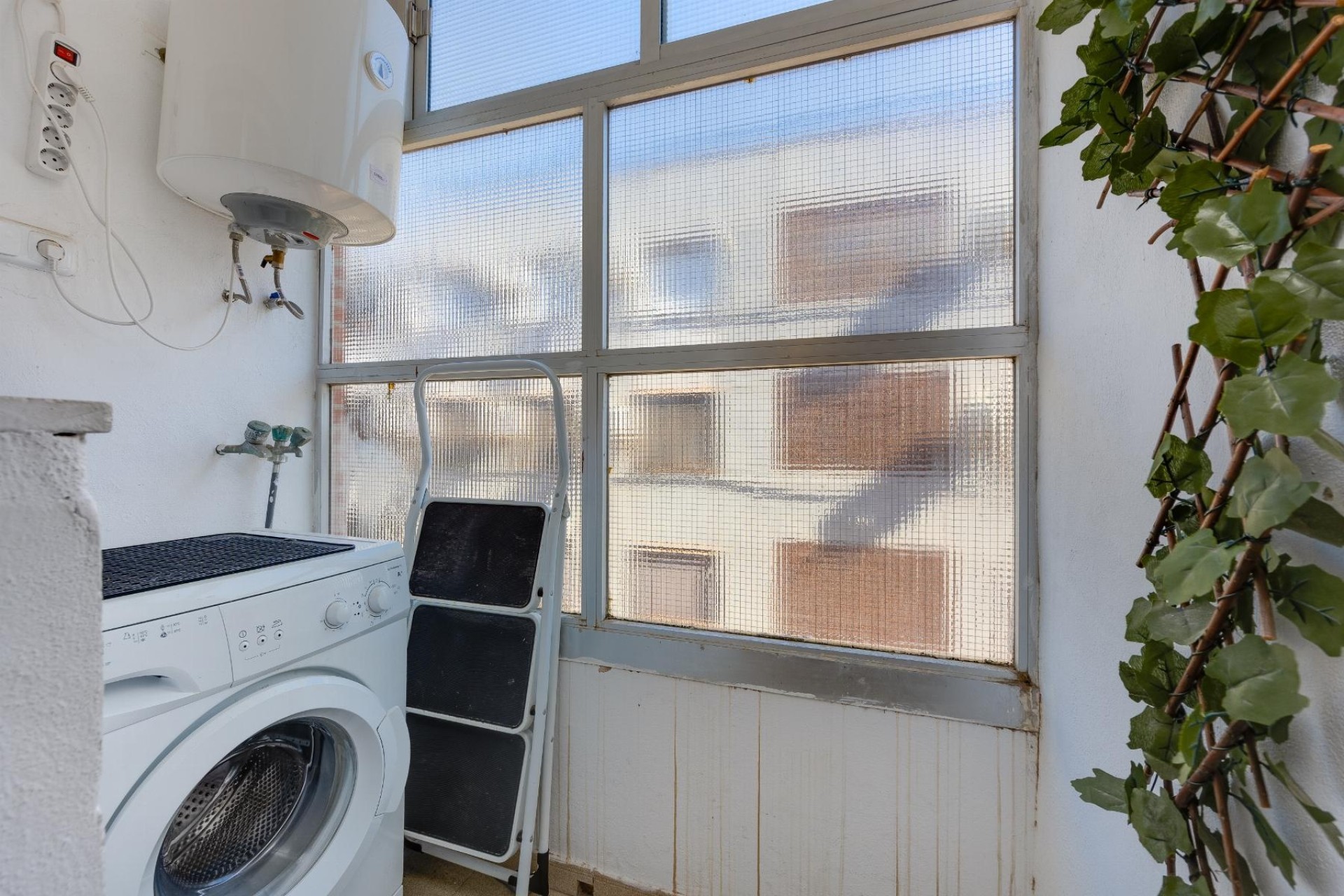 Sprzedaż - Apartament / Mieszkanie -
Torrevieja - Acequion