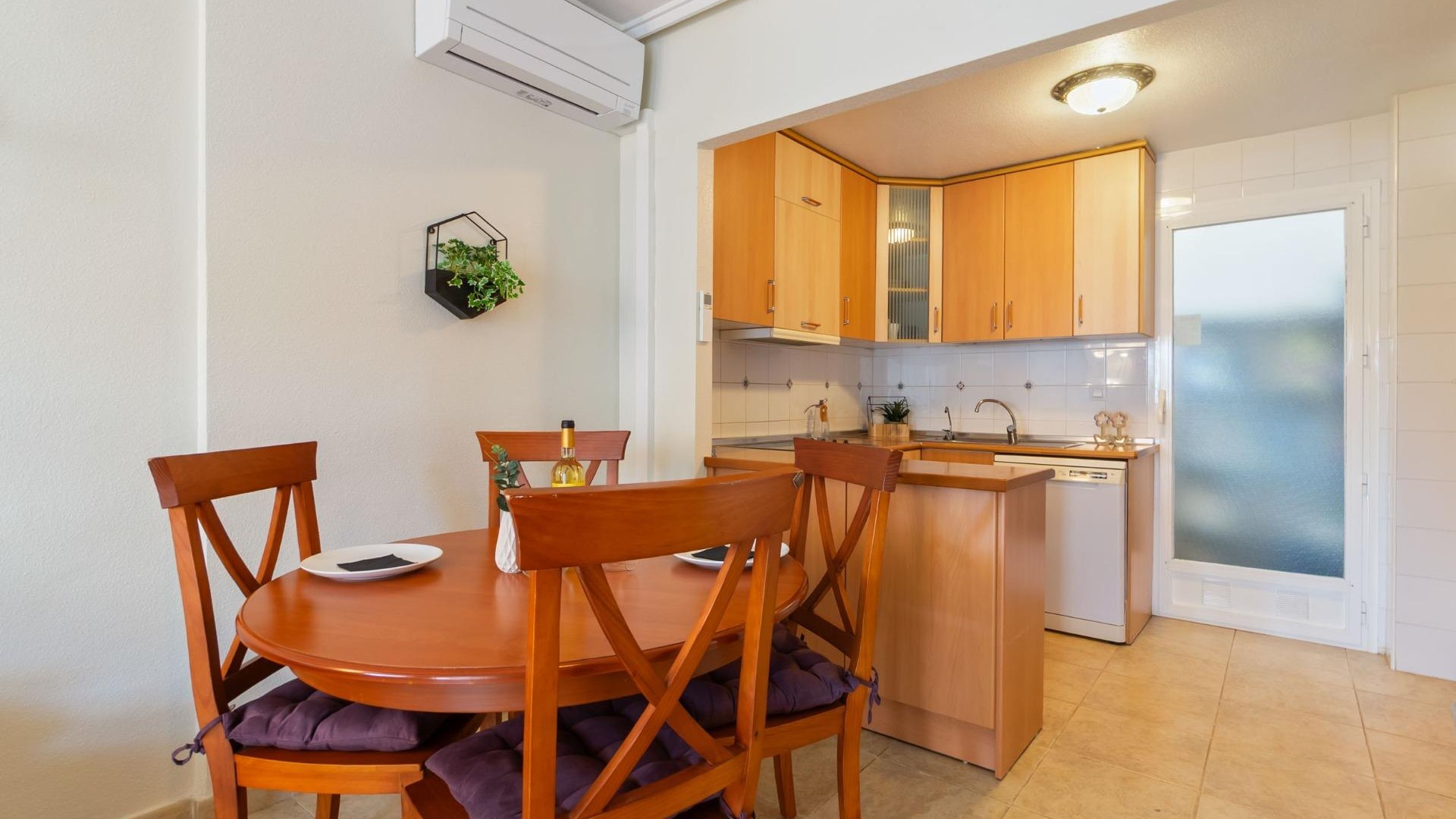 Sprzedaż - Apartament mieszkanie -
Torrevieja - Aguas Nuevas