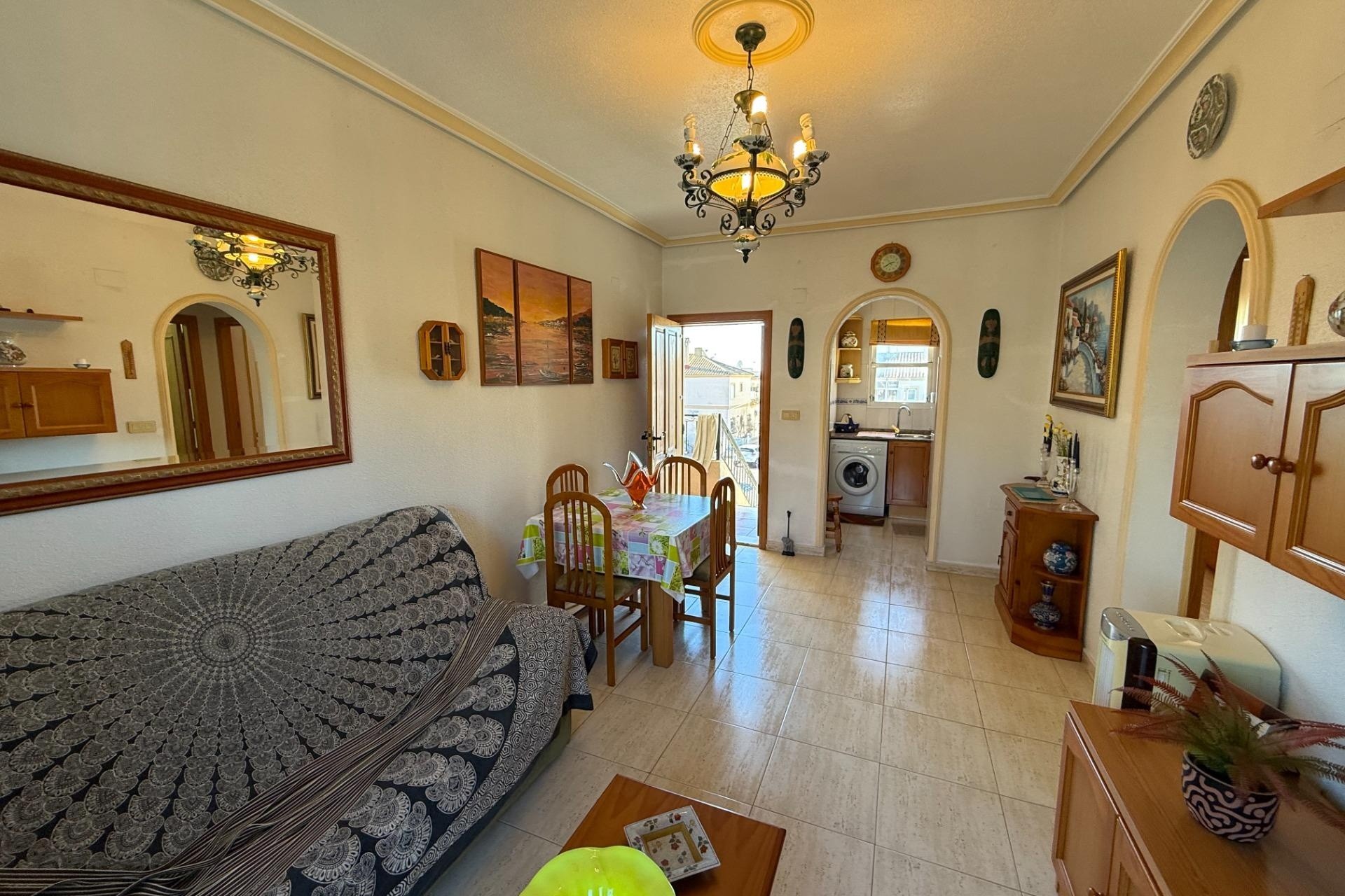 Sprzedaż - Apartament mieszkanie -
Torrevieja - Aguas Nuevas
