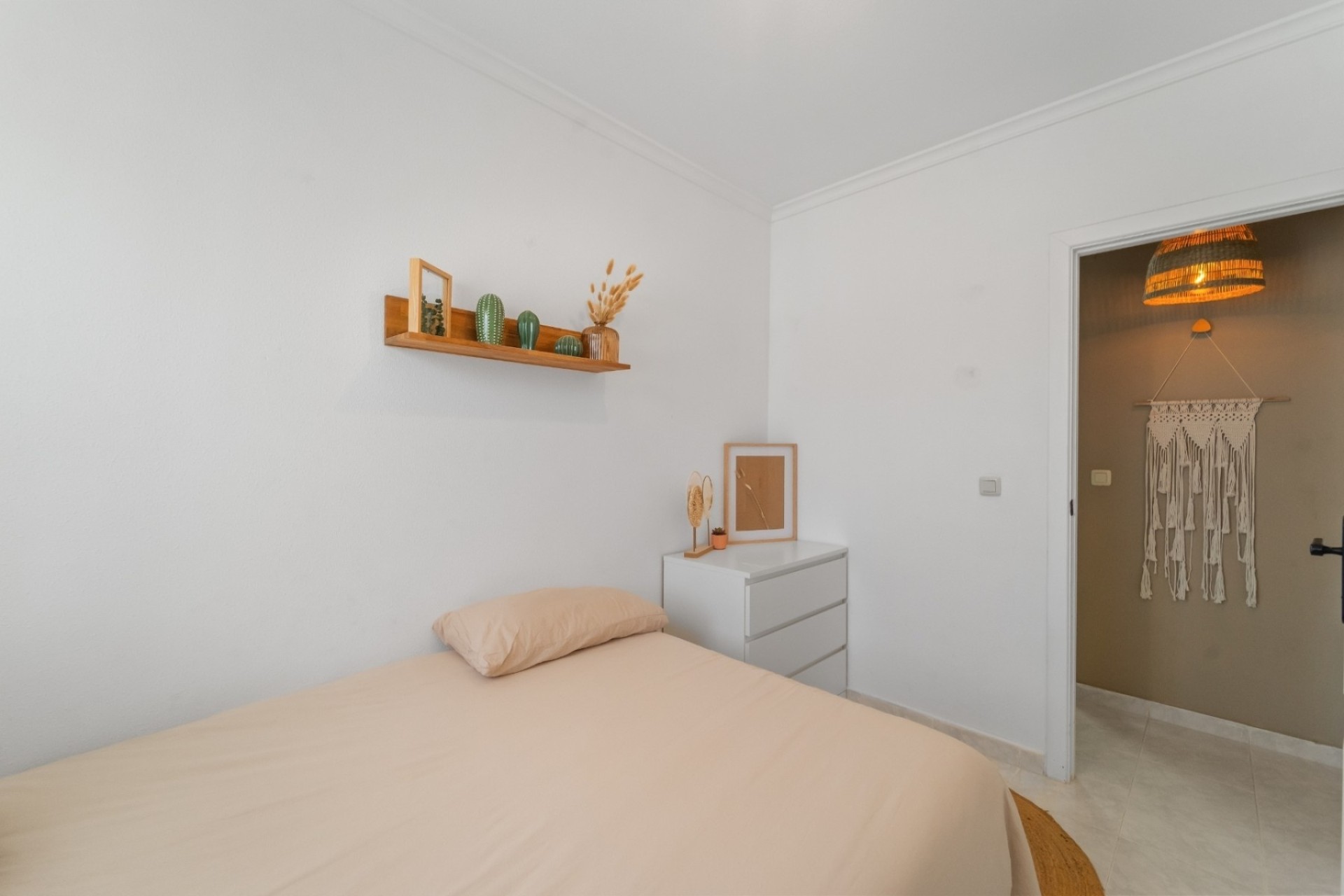 Sprzedaż - Apartament / Mieszkanie -
Torrevieja - Aguas Nuevas