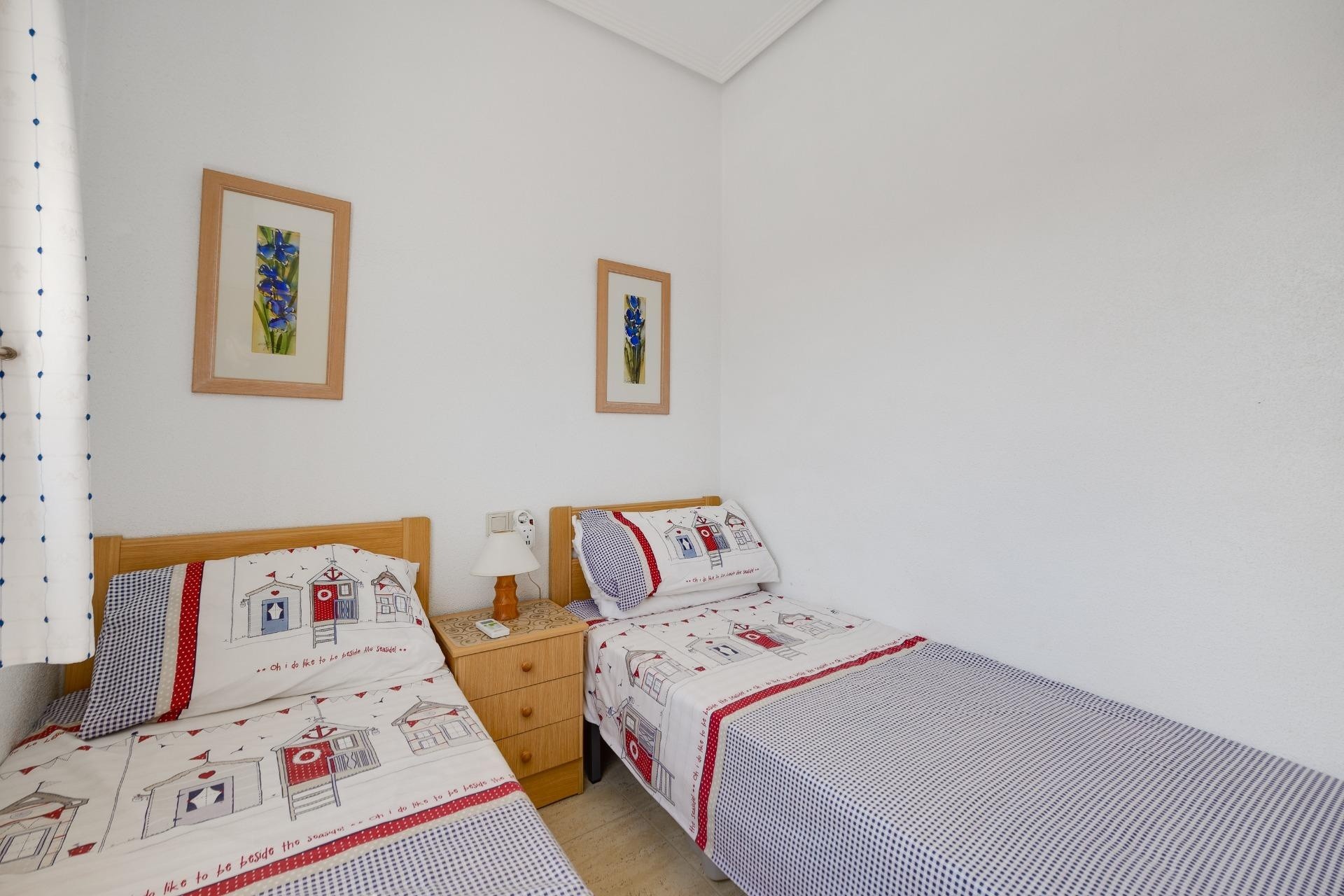 Sprzedaż - Apartament / Mieszkanie -
Torrevieja - Aguas Nuevas