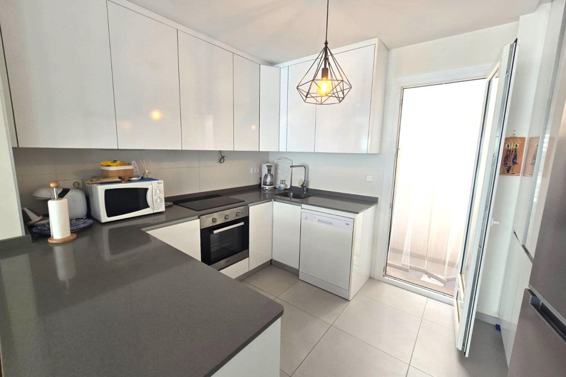 Sprzedaż - Apartament / Mieszkanie -
Torrevieja - Aguas Nuevas