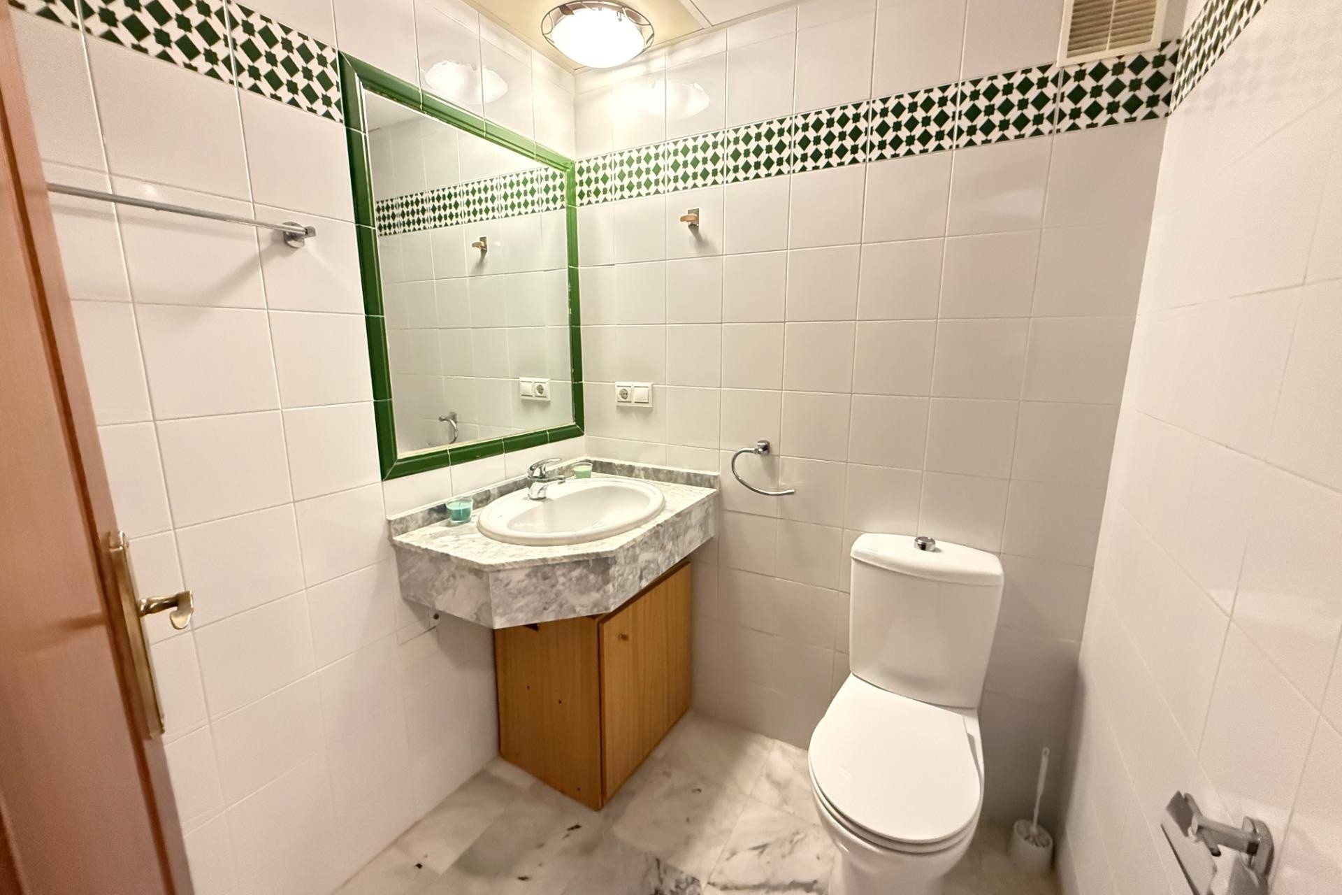 Sprzedaż - Apartament mieszkanie -
Torrevieja - Aldea del mar